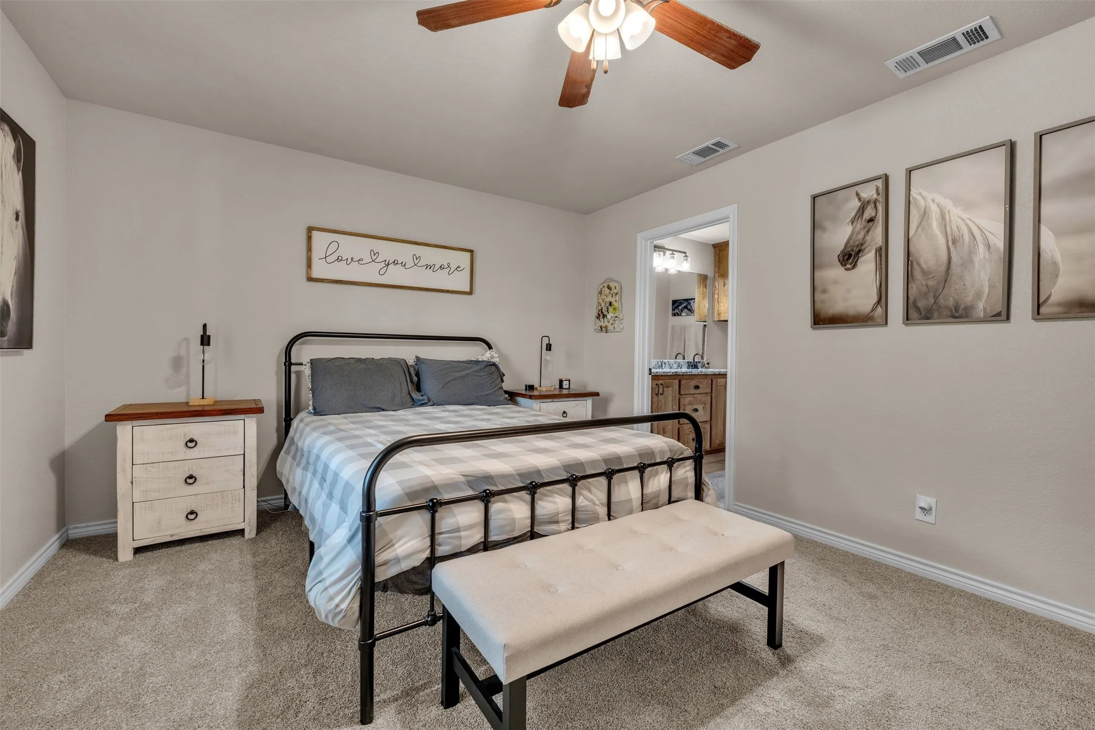 Single Family Residence For Sale in Parker County , 909 Erwin Road, Poolville, Texas 76487, 3 Bedroom, 2 Bathroom, 2 Garage spaces, 1,456 Sqft, built in 2022, mls#21372661, Real Estate Agent in Poolville, Homes For Sale in Parker county, Homes For Sale in Poolville, Realtor in Poolville Texas, Real Estate Brokerage Independent Realty Texas, Luminita Cordes Realtor