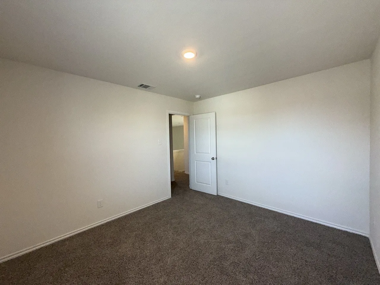 Single Family Residence For Sale in Kaufman County , 3537 Mildren Bend, Crandall, Texas 75114, 4 Bedroom, 4 Bathroom, 2 Garage spaces, 2,630 Sqft, built in 2022, mls#21368230, Real Estate Agent in Crandall, Homes For Sale in Kaufman county, Homes For Sale in Crandall, Realtor in Crandall Texas, Real Estate Brokerage Independent Realty Texas, Luminita Cordes Realtor