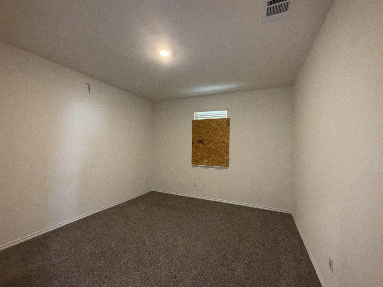 Single Family Residence For Sale in Kaufman County , 3537 Mildren Bend, Crandall, Texas 75114, 4 Bedroom, 4 Bathroom, 2 Garage spaces, 2,630 Sqft, built in 2022, mls#21368230, Real Estate Agent in Crandall, Homes For Sale in Kaufman county, Homes For Sale in Crandall, Realtor in Crandall Texas, Real Estate Brokerage Independent Realty Texas, Luminita Cordes Realtor