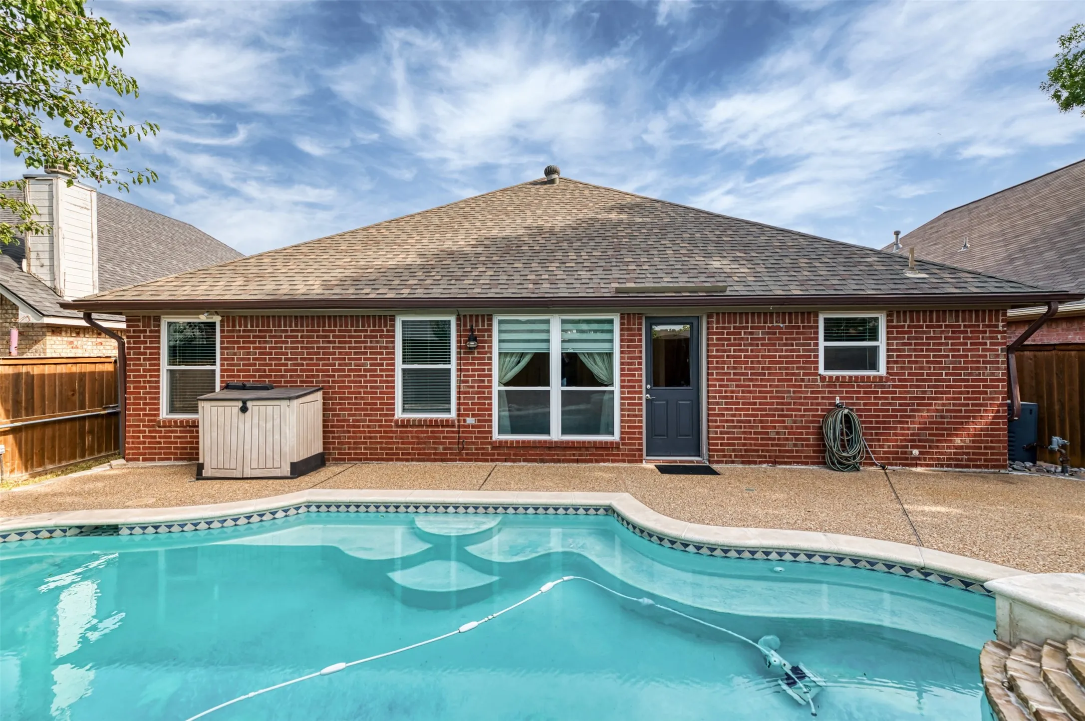 Single Family Residence For Sale in Tarrant County , 9094 Saranac Trail, Fort Worth, Texas 76118, 3 Bedroom, 2 Bathroom, 2 Garage spaces, 1,912 Sqft, built in 2001, mls#21348319, Real Estate Agent in Fort Worth, Homes For Sale in Tarrant county, Homes For Sale in Fort Worth, Realtor in Fort Worth Texas, Real Estate Brokerage Independent Realty Texas, Luminita Cordes Realtor