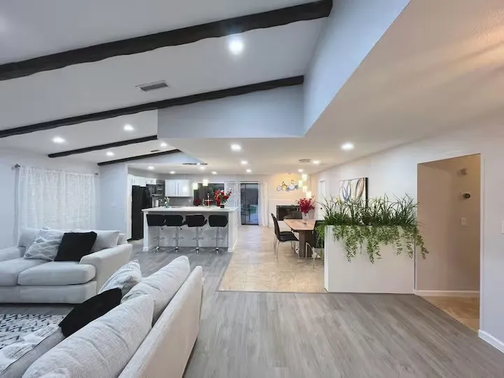 Single Family Residence For Rent in Dallas County , 1914 E Spring Valley, Richardson, Texas 75081, 4 Bedroom, 2 Bathroom, 2 Garage spaces, 1,859 Sqft, built in 1973, mls#21373483, Real Estate Agent in Richardson, Homes For Rent in Dallas county, Homes For Rent in Richardson, Realtor in Richardson Texas, Real Estate Brokerage Independent Realty Texas, Luminita Cordes Realtor