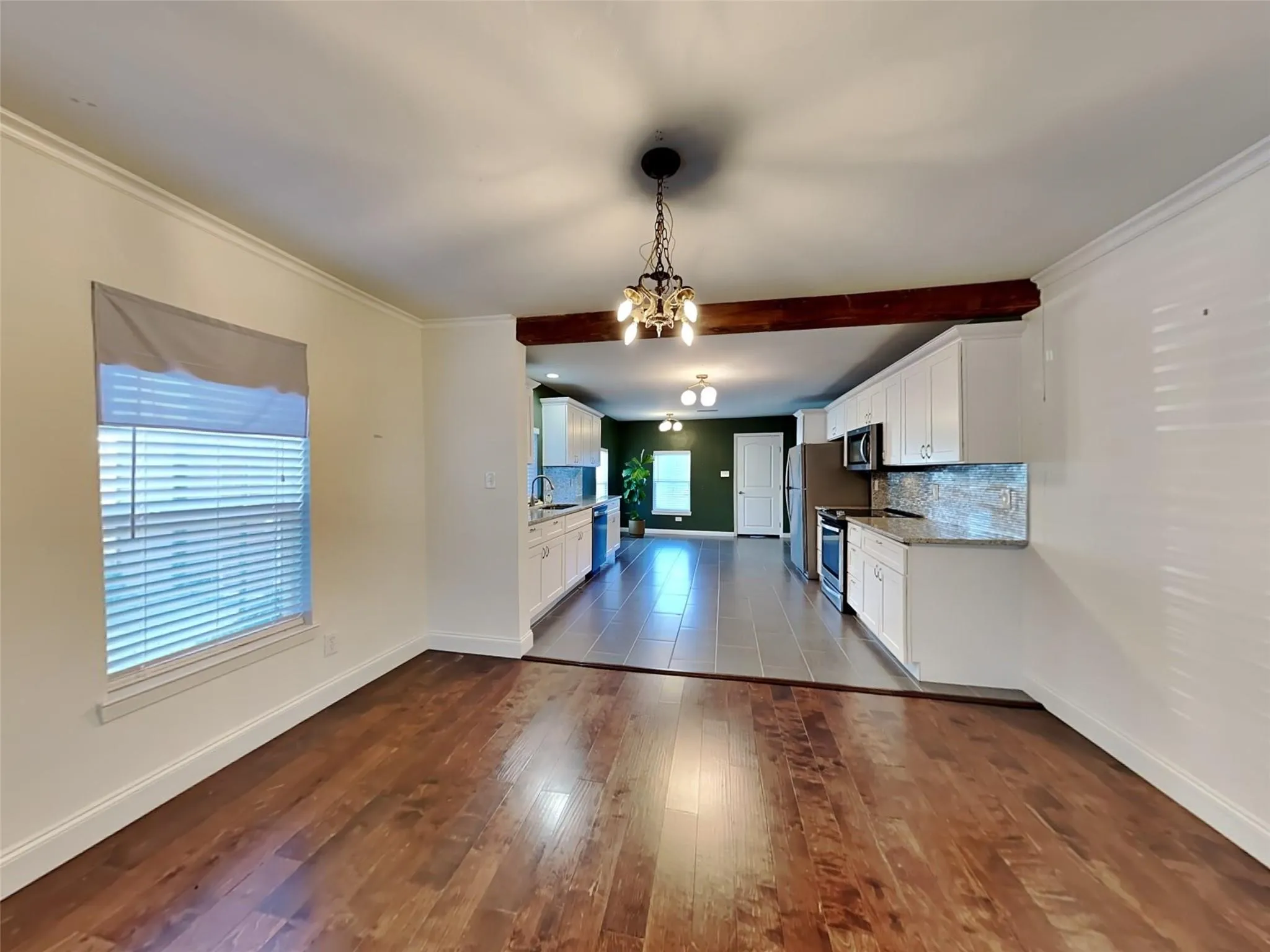 Single Family Residence For Sale in Dallas County , 708 S Willomet Avenue, Dallas, Texas 75208, 2 Bedroom, 2 Bathroom, Garage spaces, 1,769 Sqft, built in 1930, mls#21357149, Real Estate Agent in Dallas, Homes For Sale in Dallas county, Homes For Sale in Dallas, Realtor in Dallas Texas, Real Estate Brokerage Independent Realty Texas, Luminita Cordes Realtor