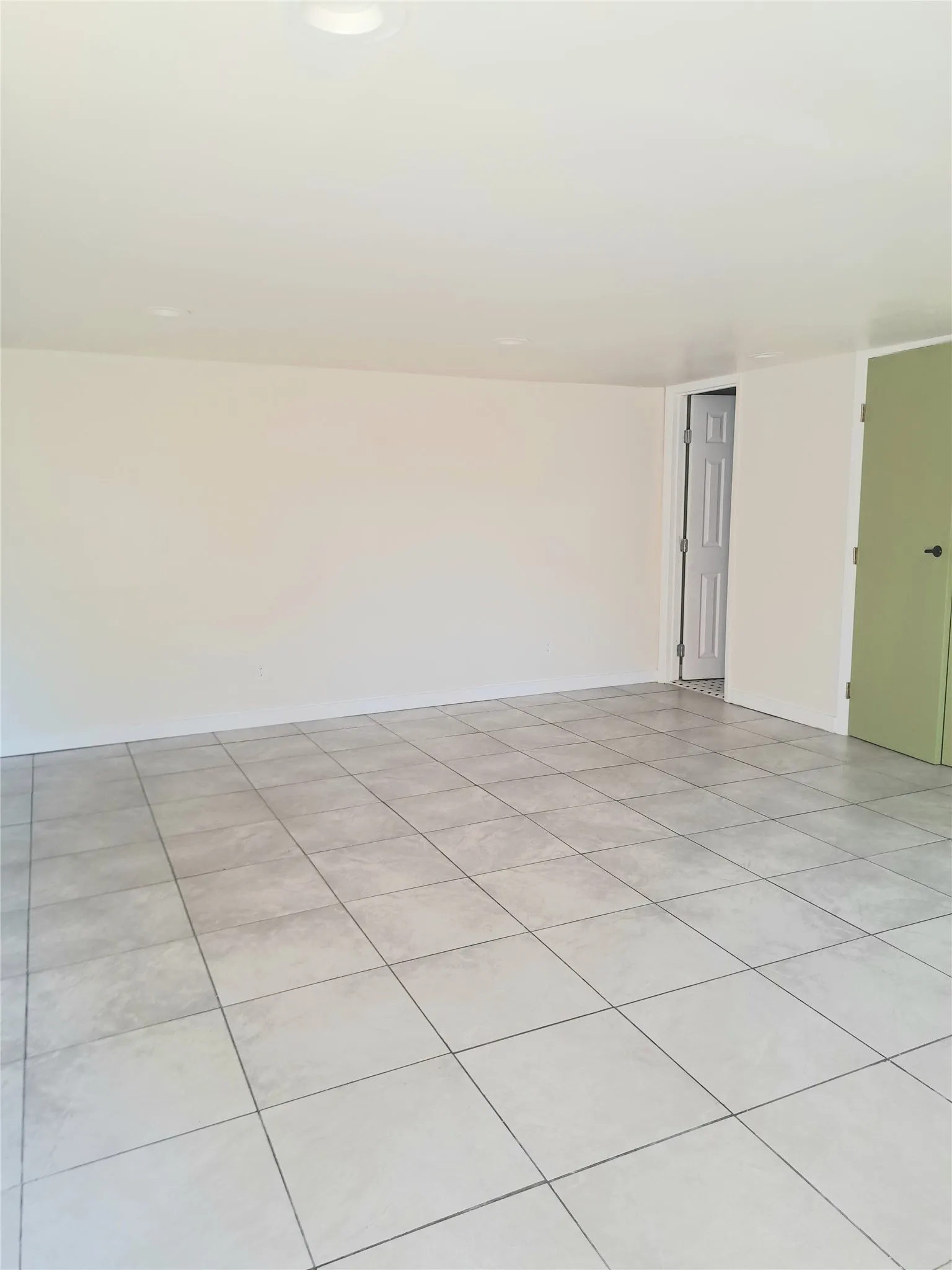 Single Family Residence For Sale in Dallas County , 708 S Willomet Avenue, Dallas, Texas 75208, 2 Bedroom, 2 Bathroom, Garage spaces, 1,769 Sqft, built in 1930, mls#21357149, Real Estate Agent in Dallas, Homes For Sale in Dallas county, Homes For Sale in Dallas, Realtor in Dallas Texas, Real Estate Brokerage Independent Realty Texas, Luminita Cordes Realtor