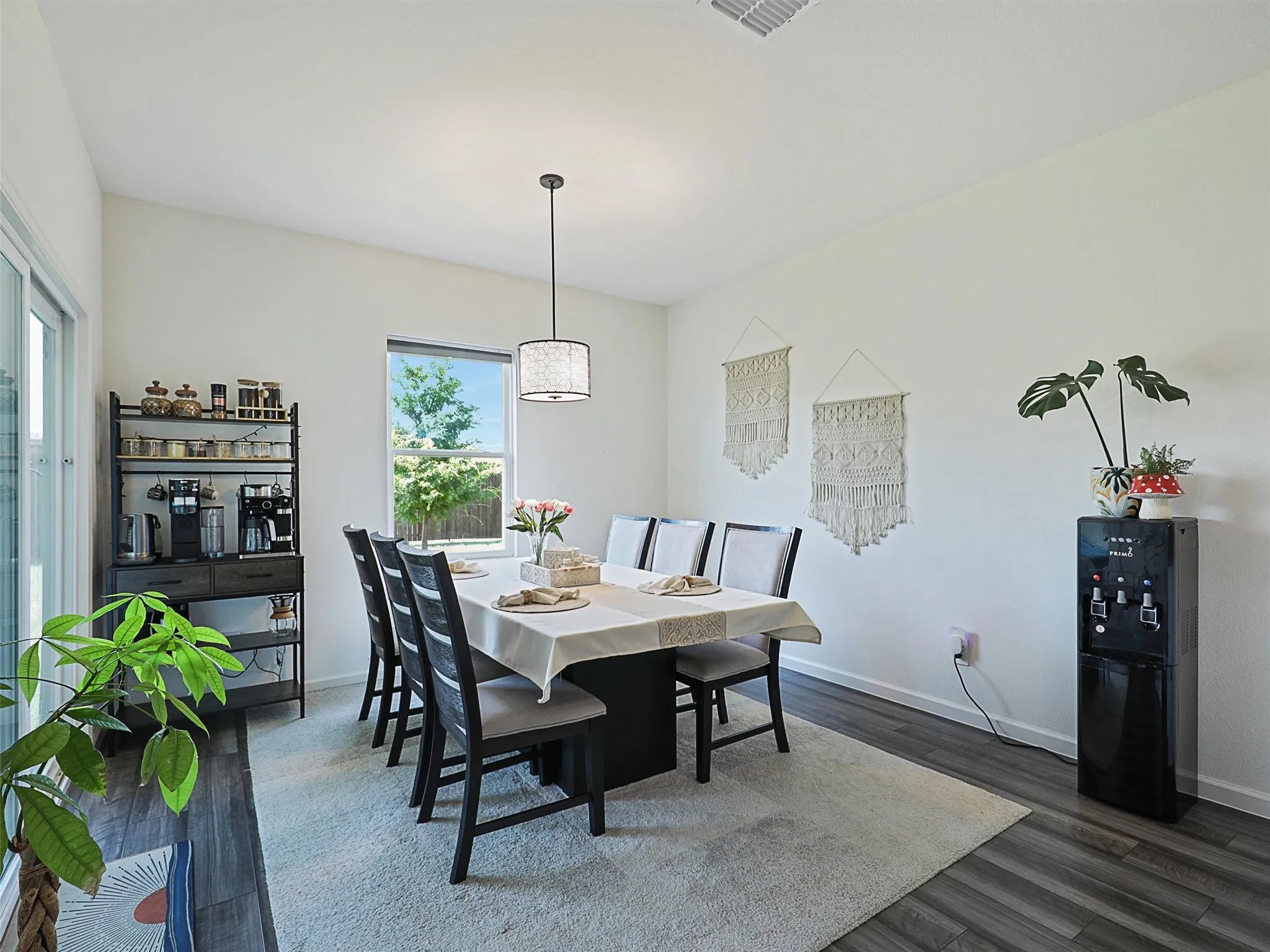 The dining area sits just off the kitchen.