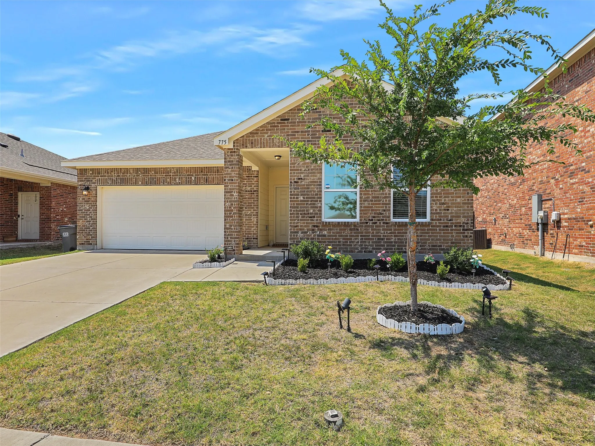 And back where we started—welcome to 775 Camden Dr, available October 1!