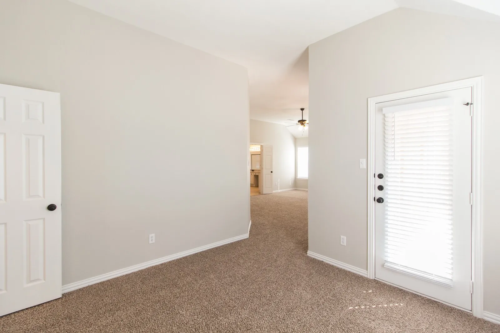 Single Family Residence For Sale in Collin County , 2608 Stone Mountain Court, Plano, Texas 75025, 4 Bedroom, 4 Bathroom, 2 Garage spaces, 3,442 Sqft, built in 1997, mls#21371889, Real Estate Agent in Plano, Homes For Sale in Collin county, Homes For Sale in Plano, Realtor in Plano Texas, Real Estate Brokerage Independent Realty Texas, Luminita Cordes Realtor