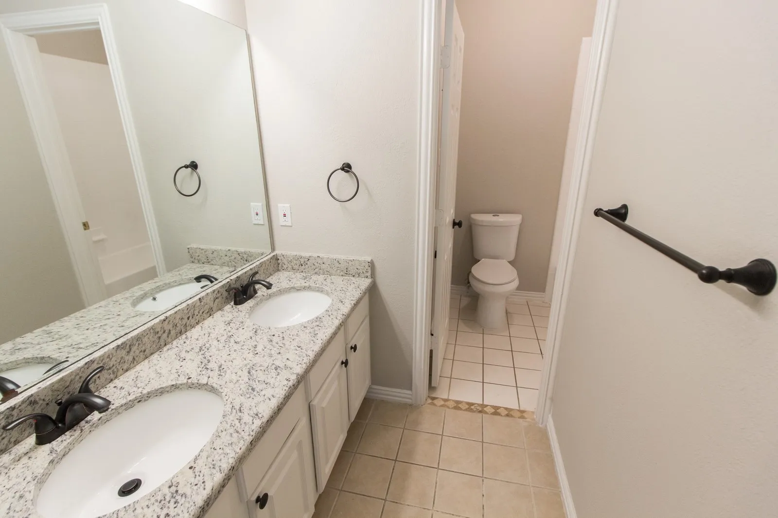 Single Family Residence For Sale in Collin County , 2608 Stone Mountain Court, Plano, Texas 75025, 4 Bedroom, 4 Bathroom, 2 Garage spaces, 3,442 Sqft, built in 1997, mls#21371889, Real Estate Agent in Plano, Homes For Sale in Collin county, Homes For Sale in Plano, Realtor in Plano Texas, Real Estate Brokerage Independent Realty Texas, Luminita Cordes Realtor