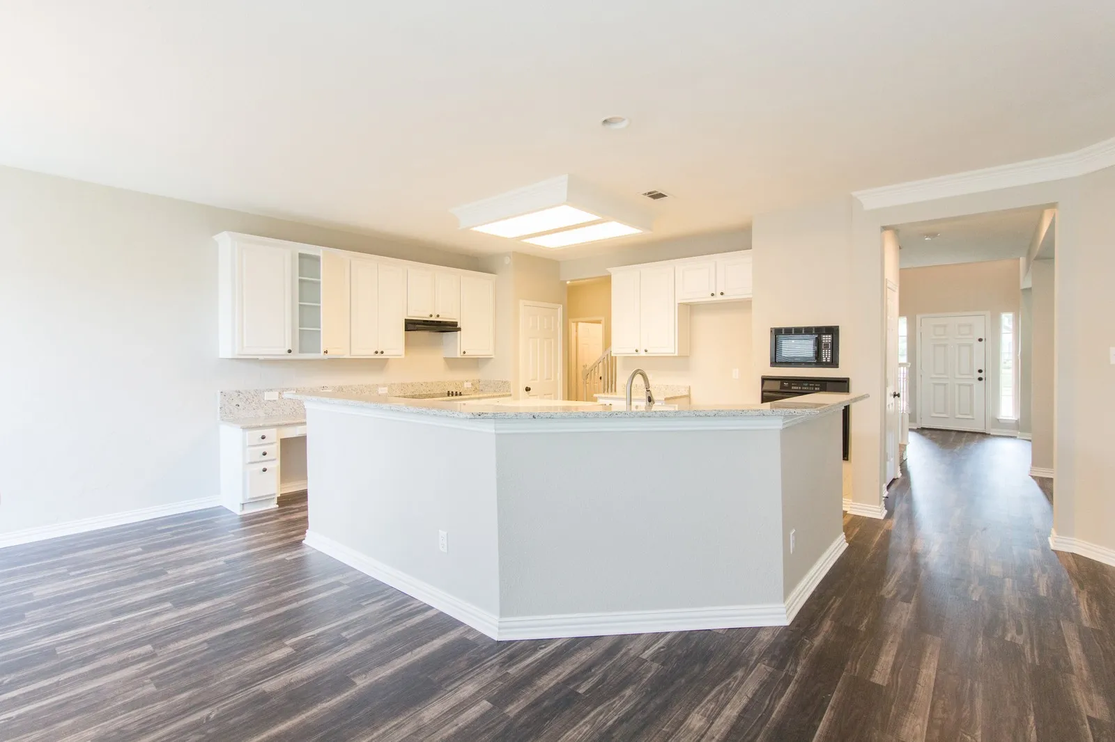 Single Family Residence For Sale in Collin County , 2608 Stone Mountain Court, Plano, Texas 75025, 4 Bedroom, 4 Bathroom, 2 Garage spaces, 3,442 Sqft, built in 1997, mls#21371889, Real Estate Agent in Plano, Homes For Sale in Collin county, Homes For Sale in Plano, Realtor in Plano Texas, Real Estate Brokerage Independent Realty Texas, Luminita Cordes Realtor