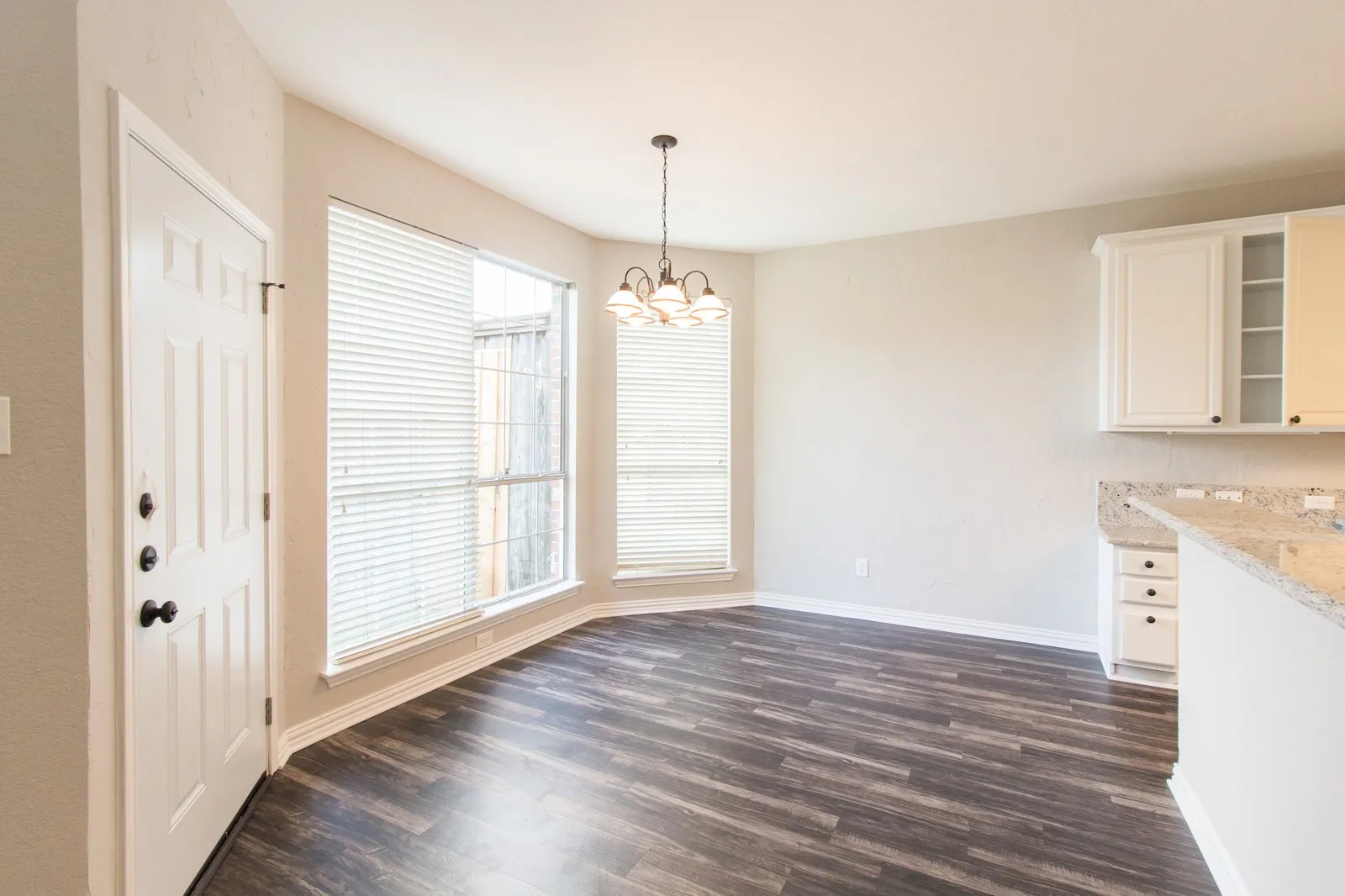 Single Family Residence For Sale in Collin County , 2608 Stone Mountain Court, Plano, Texas 75025, 4 Bedroom, 4 Bathroom, 2 Garage spaces, 3,442 Sqft, built in 1997, mls#21371889, Real Estate Agent in Plano, Homes For Sale in Collin county, Homes For Sale in Plano, Realtor in Plano Texas, Real Estate Brokerage Independent Realty Texas, Luminita Cordes Realtor