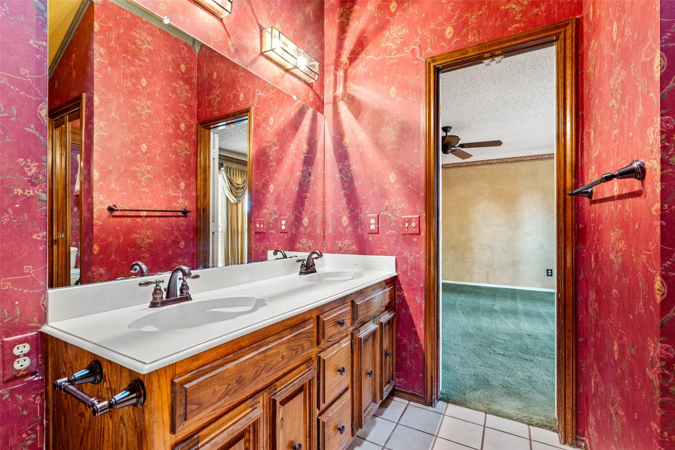 Single Family Residence For Sale in Collin County , 720 Green Brook Drive, Allen, Texas 75002, 3 Bedroom, 2 Bathroom, 2 Garage spaces, 1,770 Sqft, built in 1982, mls#21364467, Real Estate Agent in Allen, Homes For Sale in Collin county, Homes For Sale in Allen, Realtor in Allen Texas, Real Estate Brokerage Independent Realty Texas, Luminita Cordes Realtor