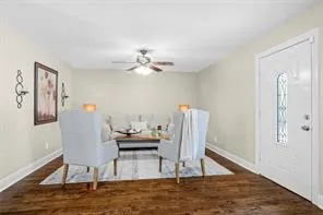 Single Family Residence For Rent in Parker County , 411 Harcourt Street, Weatherford, Texas 76086, 3 Bedroom, 3 Bathroom, 2 Garage spaces, 1,853 Sqft, built in 1949, mls#21373496, Real Estate Agent in Weatherford, Homes For Rent in Parker county, Homes For Rent in Weatherford, Realtor in Weatherford Texas, Real Estate Brokerage Independent Realty Texas, Luminita Cordes Realtor