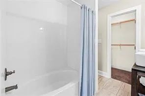Single Family Residence For Rent in Parker County , 411 Harcourt Street, Weatherford, Texas 76086, 3 Bedroom, 3 Bathroom, 2 Garage spaces, 1,853 Sqft, built in 1949, mls#21373496, Real Estate Agent in Weatherford, Homes For Rent in Parker county, Homes For Rent in Weatherford, Realtor in Weatherford Texas, Real Estate Brokerage Independent Realty Texas, Luminita Cordes Realtor