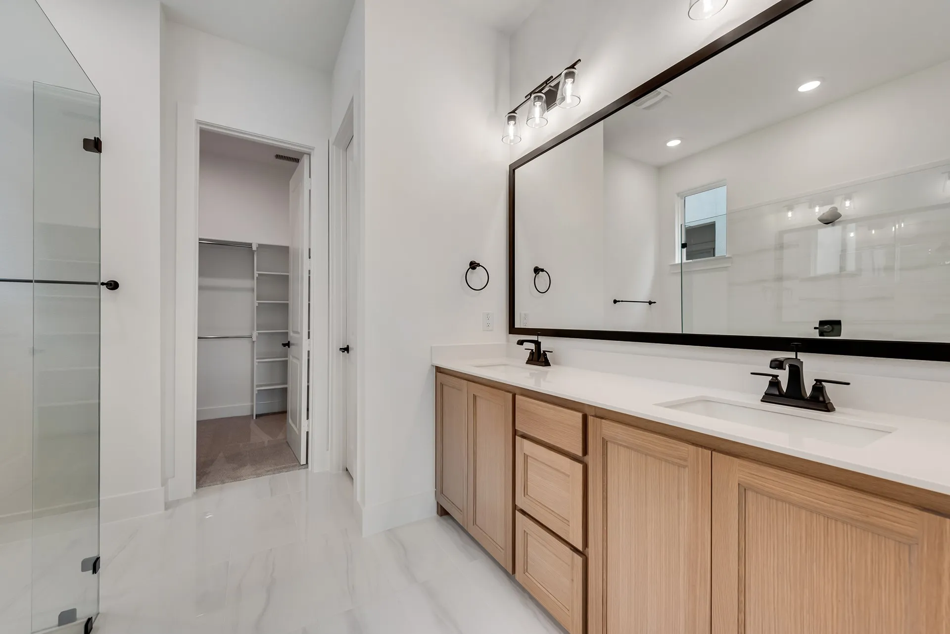 Single Family Residence For Sale in Denton County , 3386 Betony Street, Frisco, Texas 75033, 4 Bedroom, 4 Bathroom, 2 Garage spaces, 2,935 Sqft, built in 2025, mls#21373501, Real Estate Agent in Frisco, Homes For Sale in Denton county, Homes For Sale in Frisco, Realtor in Frisco Texas, Real Estate Brokerage Independent Realty Texas, Luminita Cordes Realtor