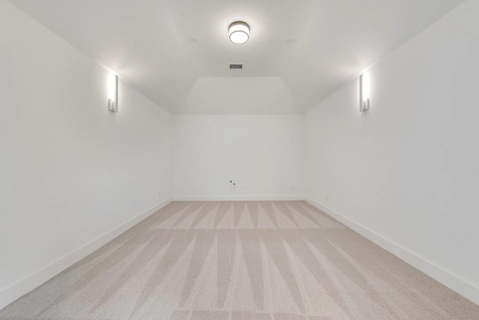 Single Family Residence For Sale in Denton County , 3386 Betony Street, Frisco, Texas 75033, 4 Bedroom, 4 Bathroom, 2 Garage spaces, 2,935 Sqft, built in 2025, mls#21373501, Real Estate Agent in Frisco, Homes For Sale in Denton county, Homes For Sale in Frisco, Realtor in Frisco Texas, Real Estate Brokerage Independent Realty Texas, Luminita Cordes Realtor