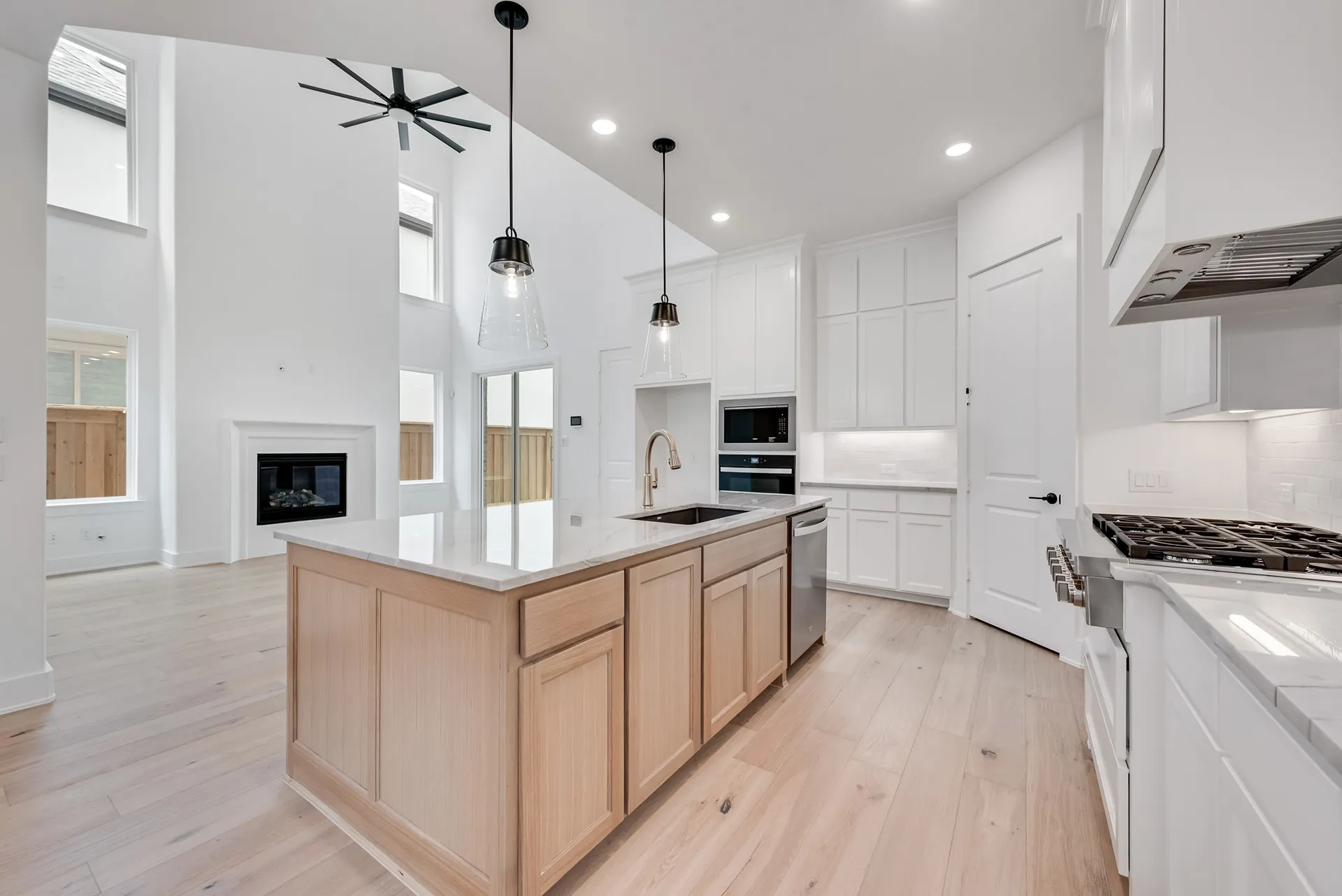 Single Family Residence For Sale in Denton County , 3386 Betony Street, Frisco, Texas 75033, 4 Bedroom, 4 Bathroom, 2 Garage spaces, 2,935 Sqft, built in 2025, mls#21373501, Real Estate Agent in Frisco, Homes For Sale in Denton county, Homes For Sale in Frisco, Realtor in Frisco Texas, Real Estate Brokerage Independent Realty Texas, Luminita Cordes Realtor