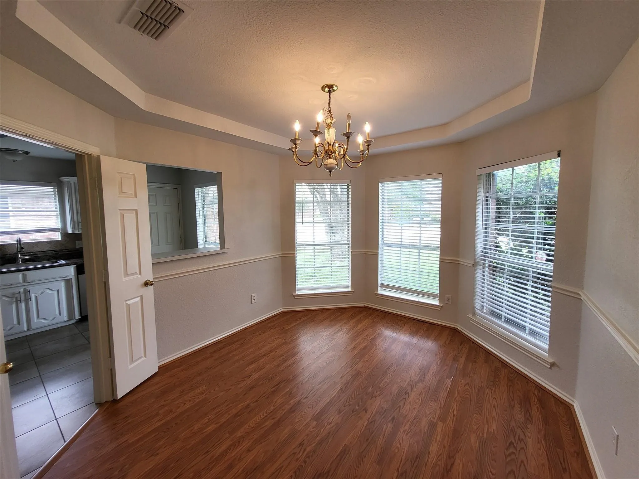 Single Family Residence For Rent in Tarrant County , 1109 Westgrove Drive, Saginaw, Texas 76179, 3 Bedroom, 2 Bathroom, 2 Garage spaces, 1,674 Sqft, built in 1997, mls#21373502, Real Estate Agent in Saginaw, Homes For Rent in Tarrant county, Homes For Rent in Saginaw, Realtor in Saginaw Texas, Real Estate Brokerage Independent Realty Texas, Luminita Cordes Realtor