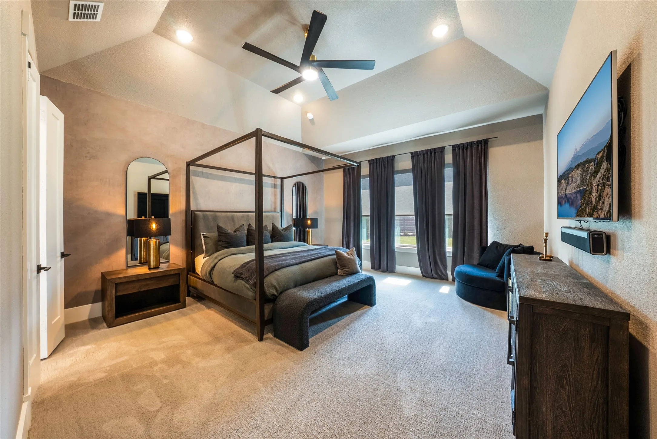 Single Family Residence For Sale in Collin County , 1400 Binkley Avenue, Prosper, Texas 75078, 4 Bedroom, 6 Bathroom, 3 Garage spaces, 4,341 Sqft, built in 2020, mls#21366776, Real Estate Agent in Prosper, Homes For Sale in Collin county, Homes For Sale in Prosper, Realtor in Prosper Texas, Real Estate Brokerage Independent Realty Texas, Luminita Cordes Realtor