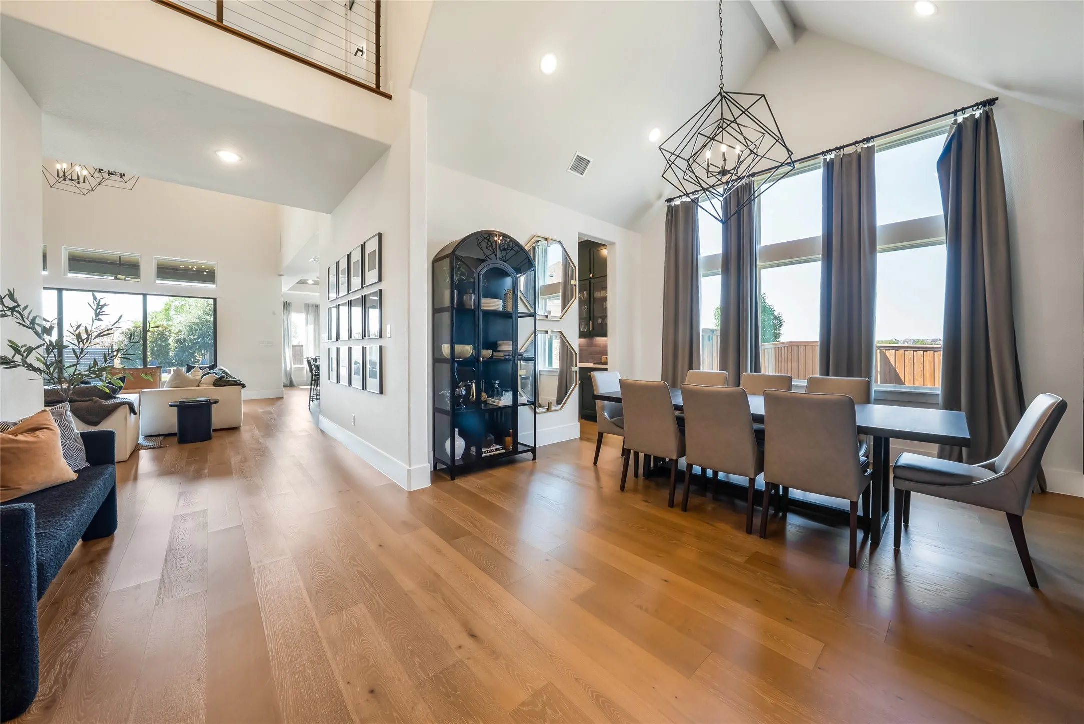 Single Family Residence For Sale in Collin County , 1400 Binkley Avenue, Prosper, Texas 75078, 4 Bedroom, 6 Bathroom, 3 Garage spaces, 4,341 Sqft, built in 2020, mls#21366776, Real Estate Agent in Prosper, Homes For Sale in Collin county, Homes For Sale in Prosper, Realtor in Prosper Texas, Real Estate Brokerage Independent Realty Texas, Luminita Cordes Realtor