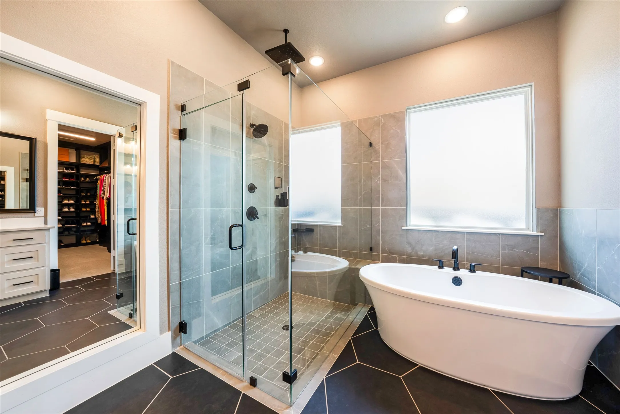 Single Family Residence For Sale in Collin County , 1400 Binkley Avenue, Prosper, Texas 75078, 4 Bedroom, 6 Bathroom, 3 Garage spaces, 4,341 Sqft, built in 2020, mls#21366776, Real Estate Agent in Prosper, Homes For Sale in Collin county, Homes For Sale in Prosper, Realtor in Prosper Texas, Real Estate Brokerage Independent Realty Texas, Luminita Cordes Realtor