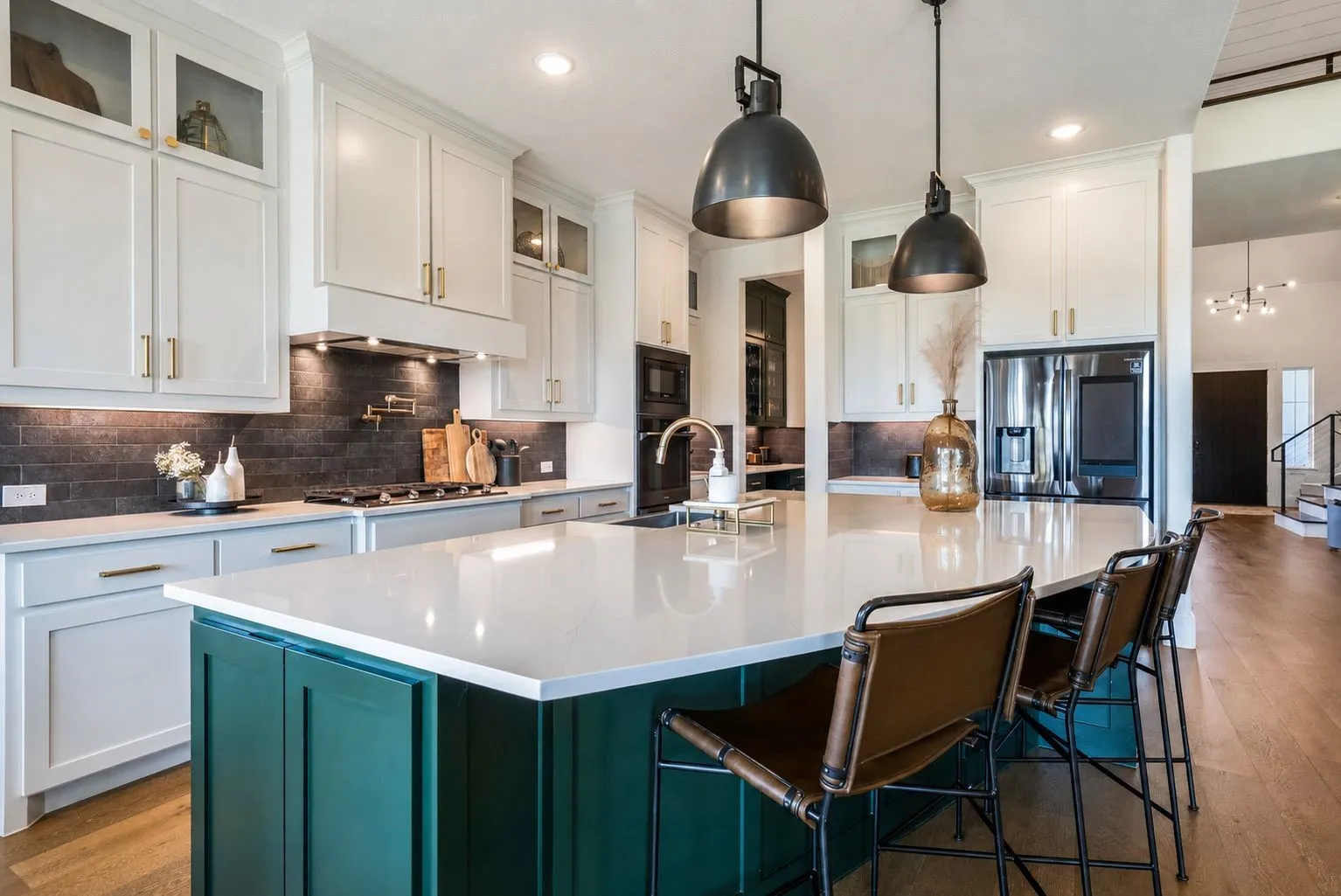 Single Family Residence For Sale in Collin County , 1400 Binkley Avenue, Prosper, Texas 75078, 4 Bedroom, 6 Bathroom, 3 Garage spaces, 4,341 Sqft, built in 2020, mls#21366776, Real Estate Agent in Prosper, Homes For Sale in Collin county, Homes For Sale in Prosper, Realtor in Prosper Texas, Real Estate Brokerage Independent Realty Texas, Luminita Cordes Realtor