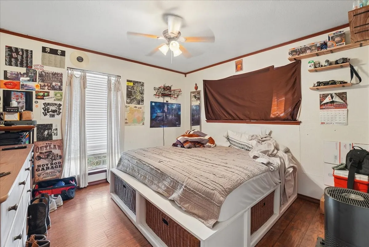 Single Family Residence For Sale in Dallas County , 2710 Moonriver Lane, Farmers Branch, Texas 75234, 3 Bedroom, 2 Bathroom, 2 Garage spaces, 1,579 Sqft, built in 1966, mls#21373499, Real Estate Agent in Farmers Branch, Homes For Sale in Dallas county, Homes For Sale in Farmers Branch, Realtor in Farmers Branch Texas, Real Estate Brokerage Independent Realty Texas, Luminita Cordes Realtor