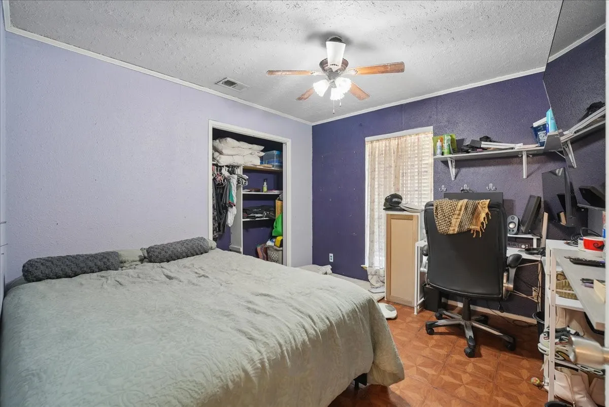 Single Family Residence For Sale in Dallas County , 2710 Moonriver Lane, Farmers Branch, Texas 75234, 3 Bedroom, 2 Bathroom, 2 Garage spaces, 1,579 Sqft, built in 1966, mls#21373499, Real Estate Agent in Farmers Branch, Homes For Sale in Dallas county, Homes For Sale in Farmers Branch, Realtor in Farmers Branch Texas, Real Estate Brokerage Independent Realty Texas, Luminita Cordes Realtor