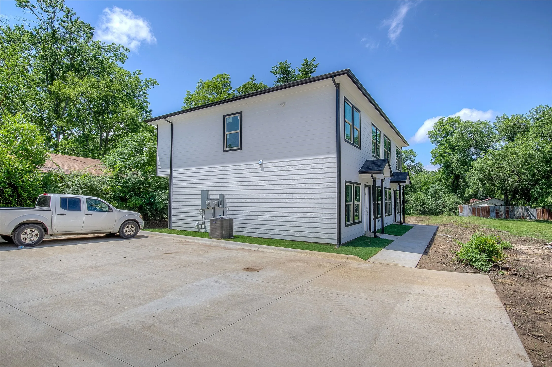 Single Family Residence For Sale in Hopkins County , 312 Beckham Street, Sulphur Springs, Texas 75482, 3 Bedroom, 3 Bathroom, Garage spaces, 1,350 Sqft, built in 2025, mls#21371513, Real Estate Agent in Sulphur Springs, Homes For Sale in Hopkins county, Homes For Sale in Sulphur Springs, Realtor in Sulphur Springs Texas, Real Estate Brokerage Independent Realty Texas, Luminita Cordes Realtor