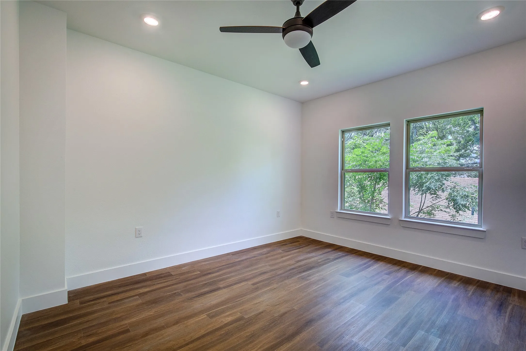 Single Family Residence For Sale in Hopkins County , 312 Beckham Street, Sulphur Springs, Texas 75482, 3 Bedroom, 3 Bathroom, Garage spaces, 1,350 Sqft, built in 2025, mls#21371513, Real Estate Agent in Sulphur Springs, Homes For Sale in Hopkins county, Homes For Sale in Sulphur Springs, Realtor in Sulphur Springs Texas, Real Estate Brokerage Independent Realty Texas, Luminita Cordes Realtor
