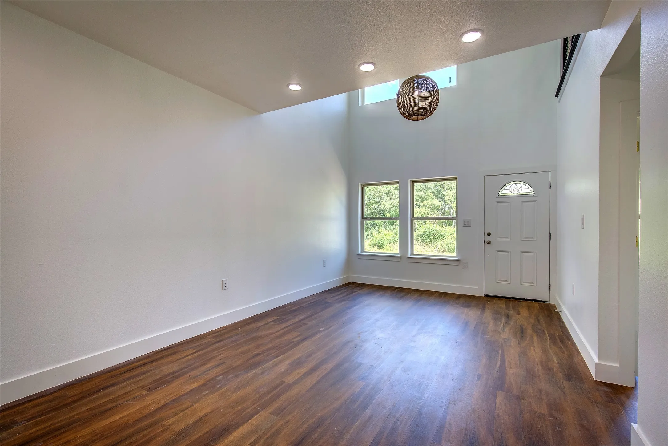 Single Family Residence For Sale in Hopkins County , 312 Beckham Street, Sulphur Springs, Texas 75482, 3 Bedroom, 3 Bathroom, Garage spaces, 1,350 Sqft, built in 2025, mls#21371513, Real Estate Agent in Sulphur Springs, Homes For Sale in Hopkins county, Homes For Sale in Sulphur Springs, Realtor in Sulphur Springs Texas, Real Estate Brokerage Independent Realty Texas, Luminita Cordes Realtor
