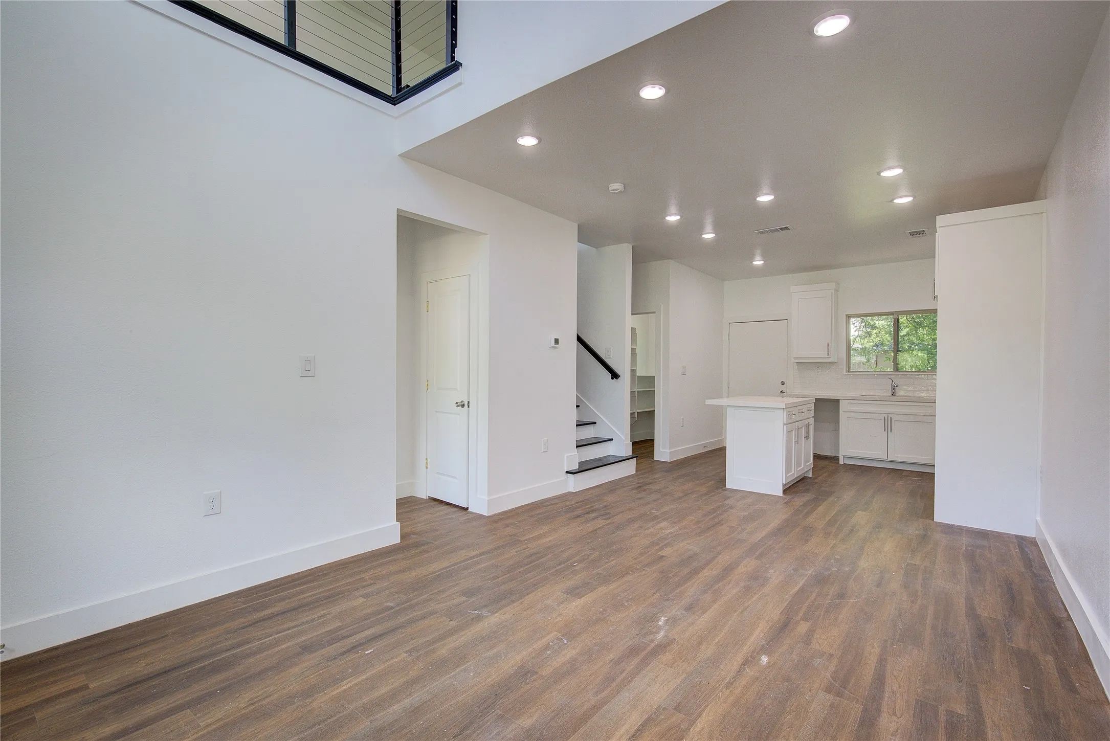 Single Family Residence For Sale in Hopkins County , 312 Beckham Street, Sulphur Springs, Texas 75482, 3 Bedroom, 3 Bathroom, Garage spaces, 1,350 Sqft, built in 2025, mls#21371513, Real Estate Agent in Sulphur Springs, Homes For Sale in Hopkins county, Homes For Sale in Sulphur Springs, Realtor in Sulphur Springs Texas, Real Estate Brokerage Independent Realty Texas, Luminita Cordes Realtor
