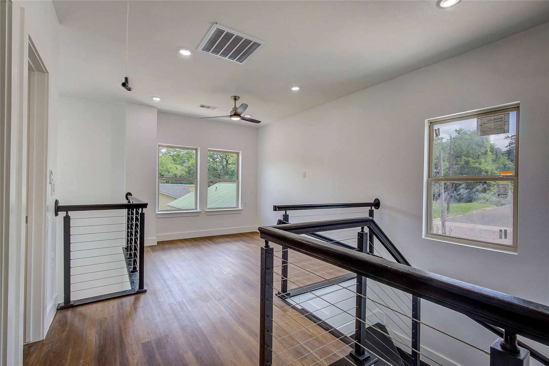 Single Family Residence For Sale in Hopkins County , 312 Beckham Street, Sulphur Springs, Texas 75482, 3 Bedroom, 3 Bathroom, Garage spaces, 1,350 Sqft, built in 2025, mls#21371513, Real Estate Agent in Sulphur Springs, Homes For Sale in Hopkins county, Homes For Sale in Sulphur Springs, Realtor in Sulphur Springs Texas, Real Estate Brokerage Independent Realty Texas, Luminita Cordes Realtor