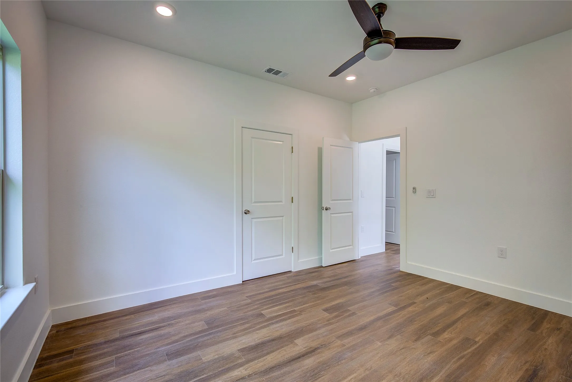 Single Family Residence For Sale in Hopkins County , 312 Beckham Street, Sulphur Springs, Texas 75482, 3 Bedroom, 3 Bathroom, Garage spaces, 1,350 Sqft, built in 2025, mls#21371513, Real Estate Agent in Sulphur Springs, Homes For Sale in Hopkins county, Homes For Sale in Sulphur Springs, Realtor in Sulphur Springs Texas, Real Estate Brokerage Independent Realty Texas, Luminita Cordes Realtor