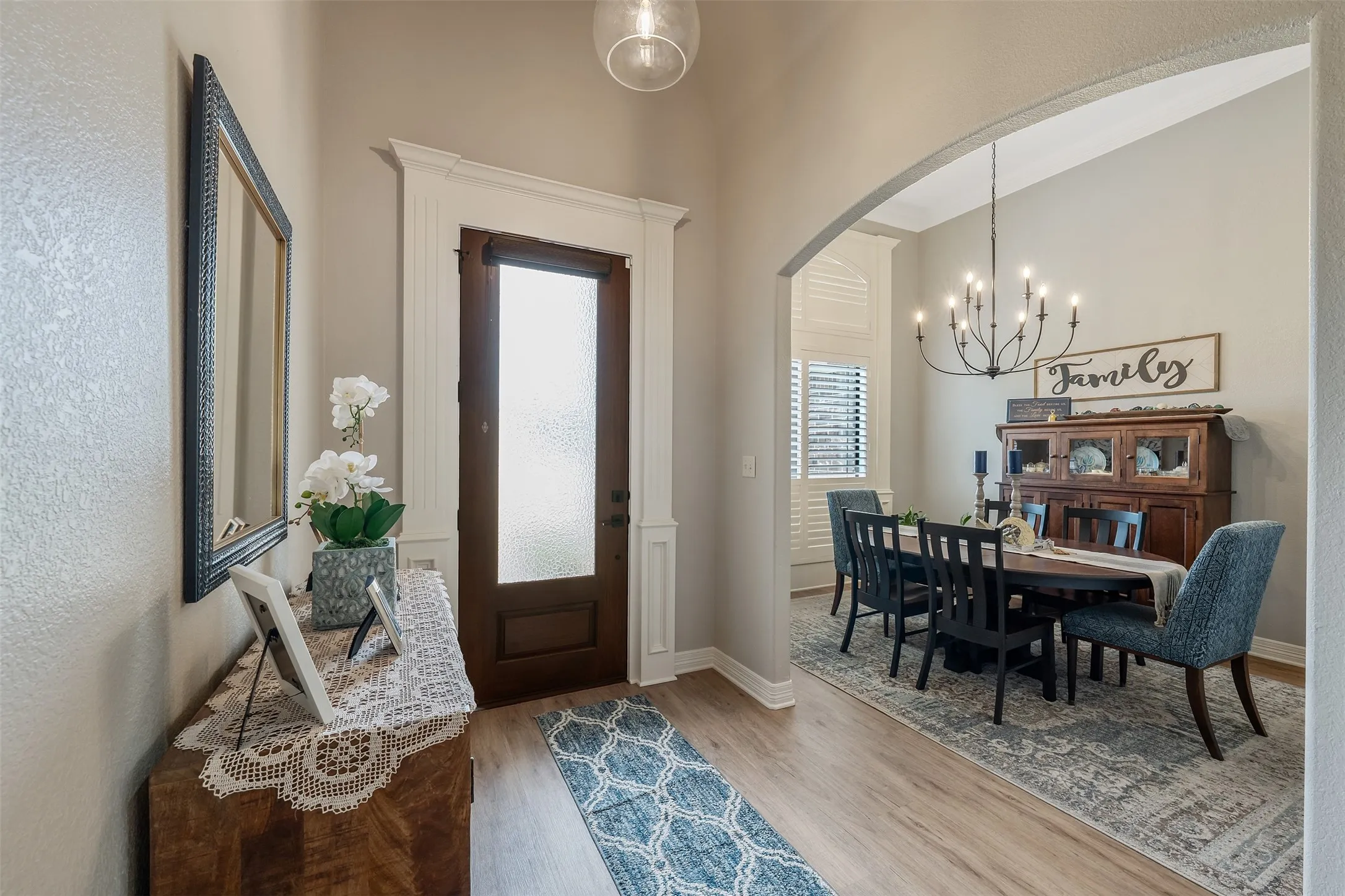 Single Family Residence For Sale in Smith County , 21327 Boone, Bullard, Texas 75757, 4 Bedroom, 2 Bathroom, 2 Garage spaces, 2,321 Sqft, built in 2014, mls#21373506, Real Estate Agent in Bullard, Homes For Sale in Smith county, Homes For Sale in Bullard, Realtor in Bullard Texas, Real Estate Brokerage Independent Realty Texas, Luminita Cordes Realtor