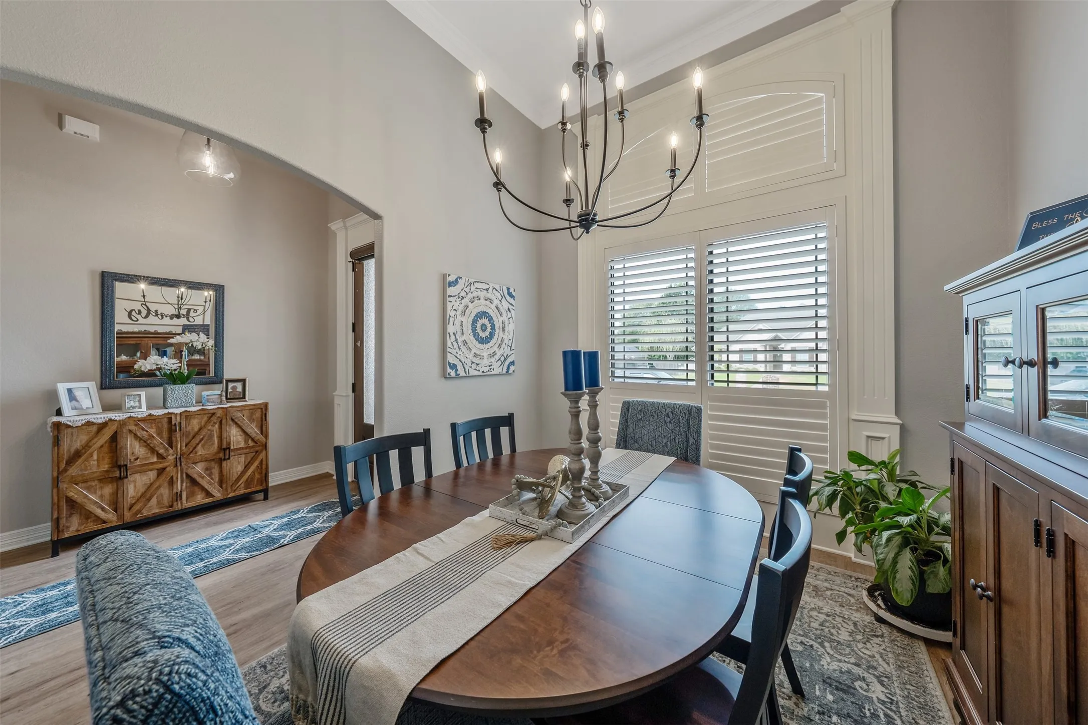 Single Family Residence For Sale in Smith County , 21327 Boone, Bullard, Texas 75757, 4 Bedroom, 2 Bathroom, 2 Garage spaces, 2,321 Sqft, built in 2014, mls#21373506, Real Estate Agent in Bullard, Homes For Sale in Smith county, Homes For Sale in Bullard, Realtor in Bullard Texas, Real Estate Brokerage Independent Realty Texas, Luminita Cordes Realtor