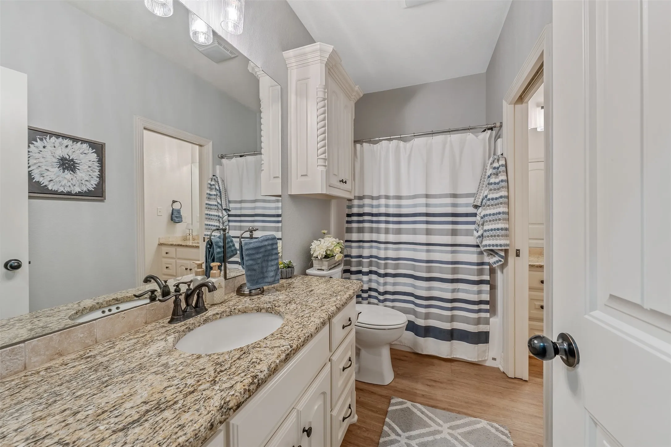 Single Family Residence For Sale in Smith County , 21327 Boone, Bullard, Texas 75757, 4 Bedroom, 2 Bathroom, 2 Garage spaces, 2,321 Sqft, built in 2014, mls#21373506, Real Estate Agent in Bullard, Homes For Sale in Smith county, Homes For Sale in Bullard, Realtor in Bullard Texas, Real Estate Brokerage Independent Realty Texas, Luminita Cordes Realtor
