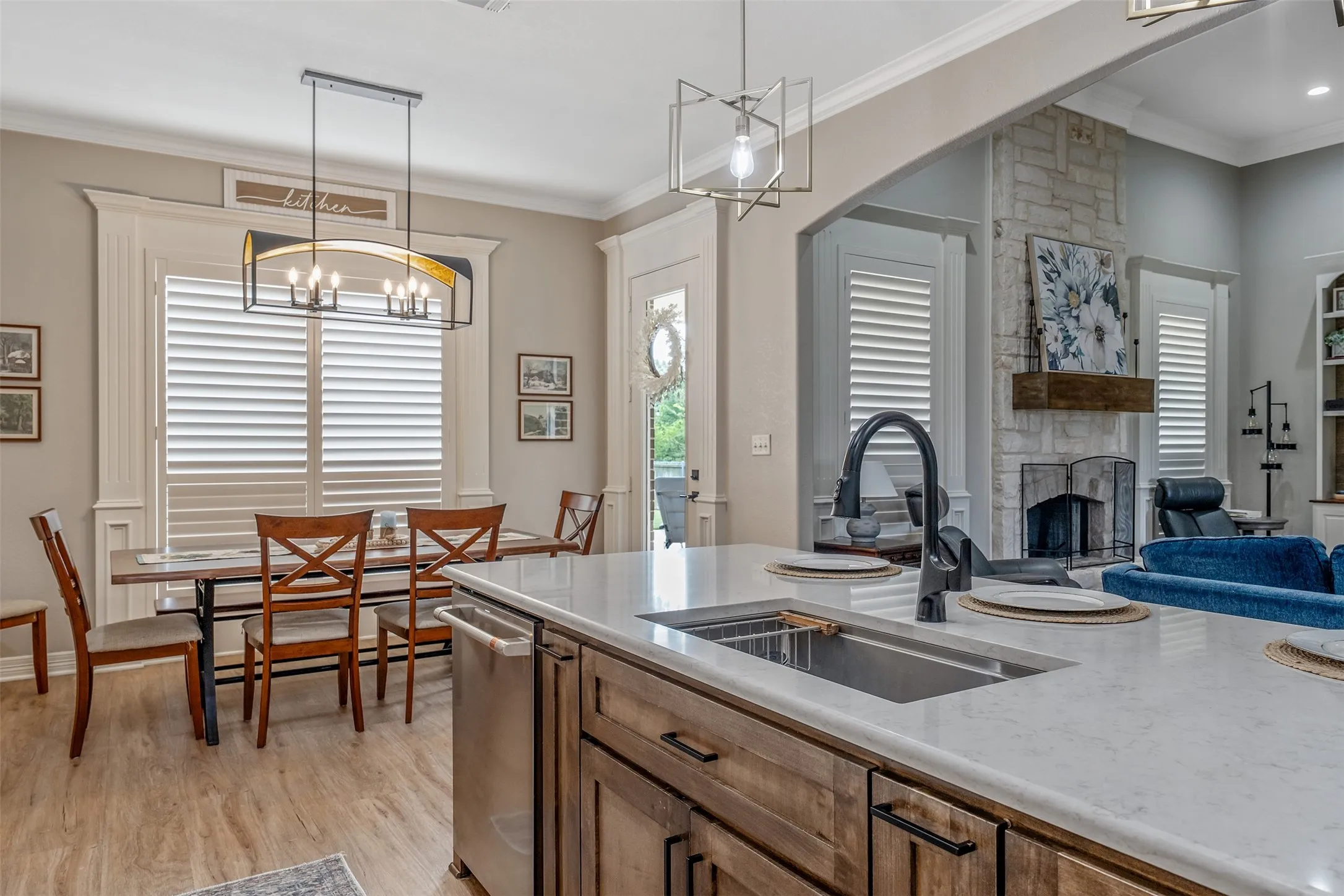 Single Family Residence For Sale in Smith County , 21327 Boone, Bullard, Texas 75757, 4 Bedroom, 2 Bathroom, 2 Garage spaces, 2,321 Sqft, built in 2014, mls#21373506, Real Estate Agent in Bullard, Homes For Sale in Smith county, Homes For Sale in Bullard, Realtor in Bullard Texas, Real Estate Brokerage Independent Realty Texas, Luminita Cordes Realtor