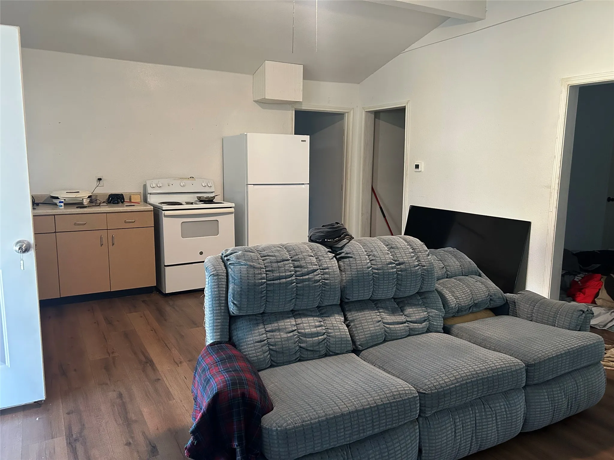 Unit 3 at teh back of proerty living area.  2 bedrooms and 1 bath not picured