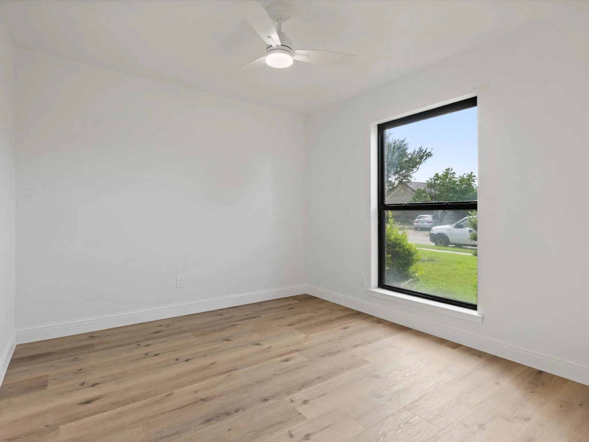 Single Family Residence For Rent in Collin County , 3404 Newkirk Drive, Plano, Texas 75075, 4 Bedroom, 2 Bathroom, 2 Garage spaces, 2,052 Sqft, built in 1974, mls#21373531, Real Estate Agent in Plano, Homes For Rent in Collin county, Homes For Rent in Plano, Realtor in Plano Texas, Real Estate Brokerage Independent Realty Texas, Luminita Cordes Realtor