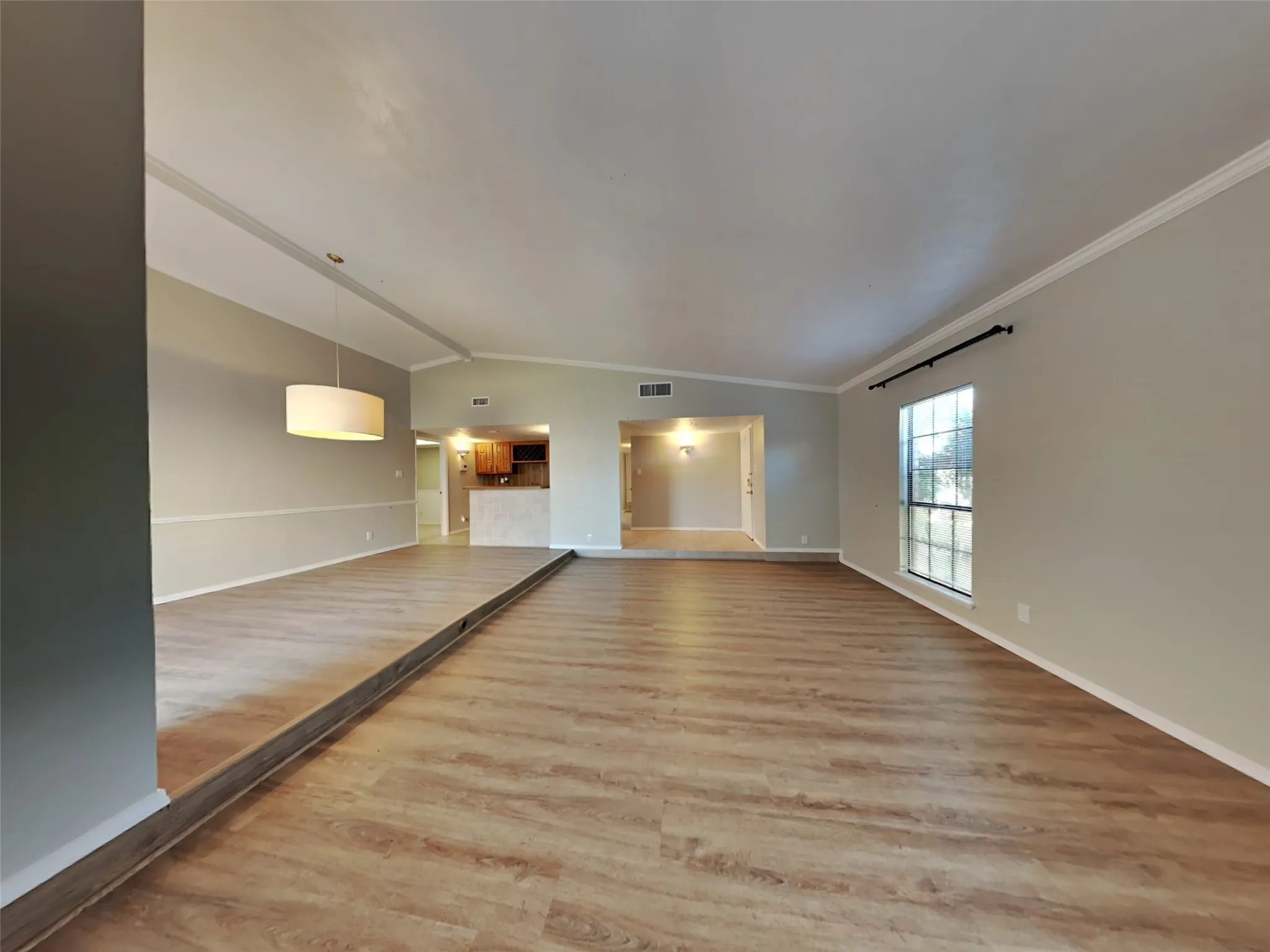 Single Family Residence For Rent in Denton County , 2112 Victoria Road, Carrollton, Texas 75007, 4 Bedroom, 2 Bathroom, 1 Garage spaces, 2,017 Sqft, built in 1979, mls#21373537, Real Estate Agent in Carrollton, Homes For Rent in Denton county, Homes For Rent in Carrollton, Realtor in Carrollton Texas, Real Estate Brokerage Independent Realty Texas, Luminita Cordes Realtor