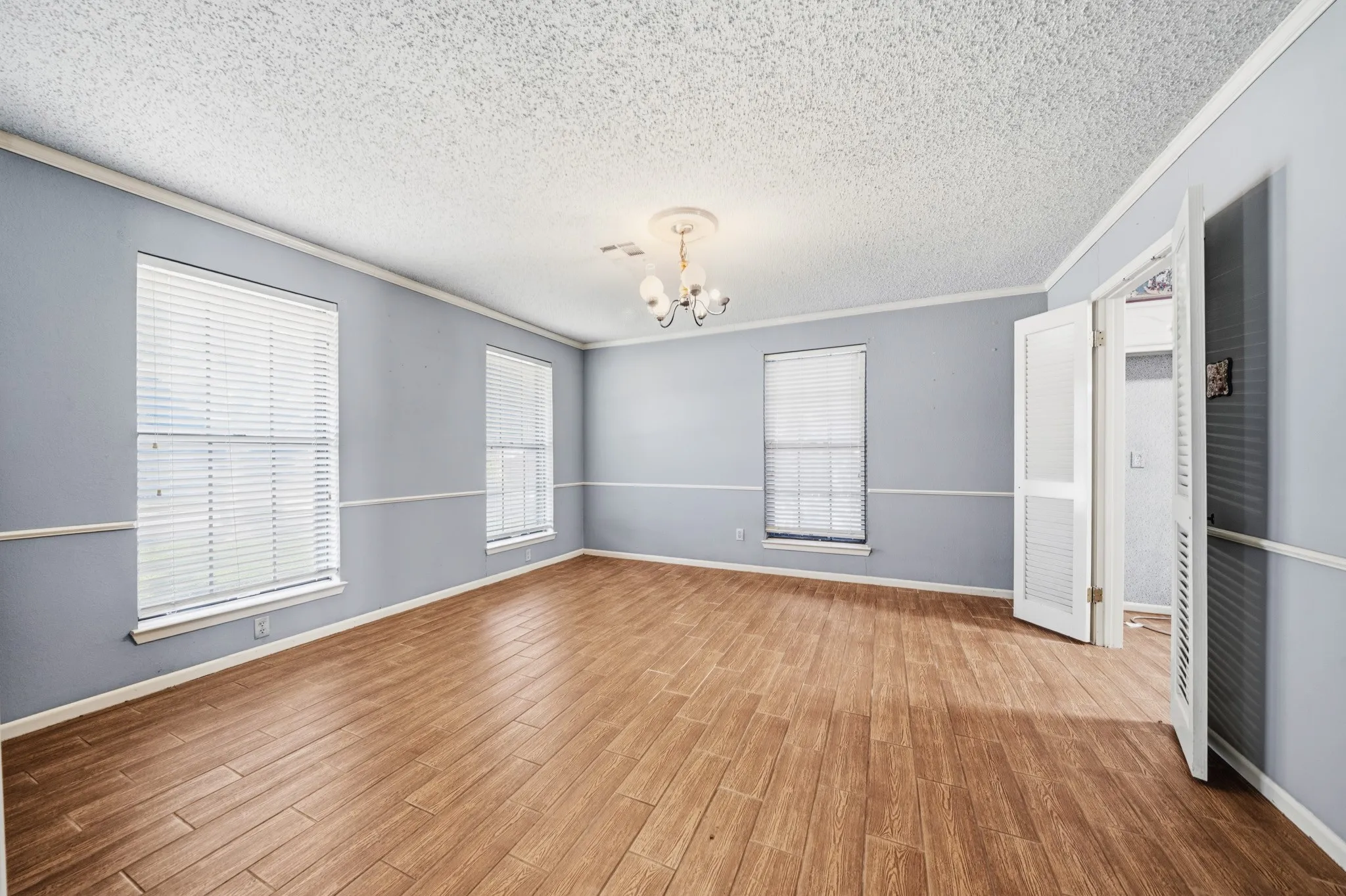 Single Family Residence For Sale in Mc Lennan County , 8565 Briargrove Drive, Woodway, Texas 76712, 3 Bedroom, 2 Bathroom, 2 Garage spaces, 1,891 Sqft, built in 1979, mls#21371585, Real Estate Agent in Woodway, Homes For Sale in Mc Lennan county, Homes For Sale in Woodway, Realtor in Woodway Texas, Real Estate Brokerage Independent Realty Texas, Luminita Cordes Realtor