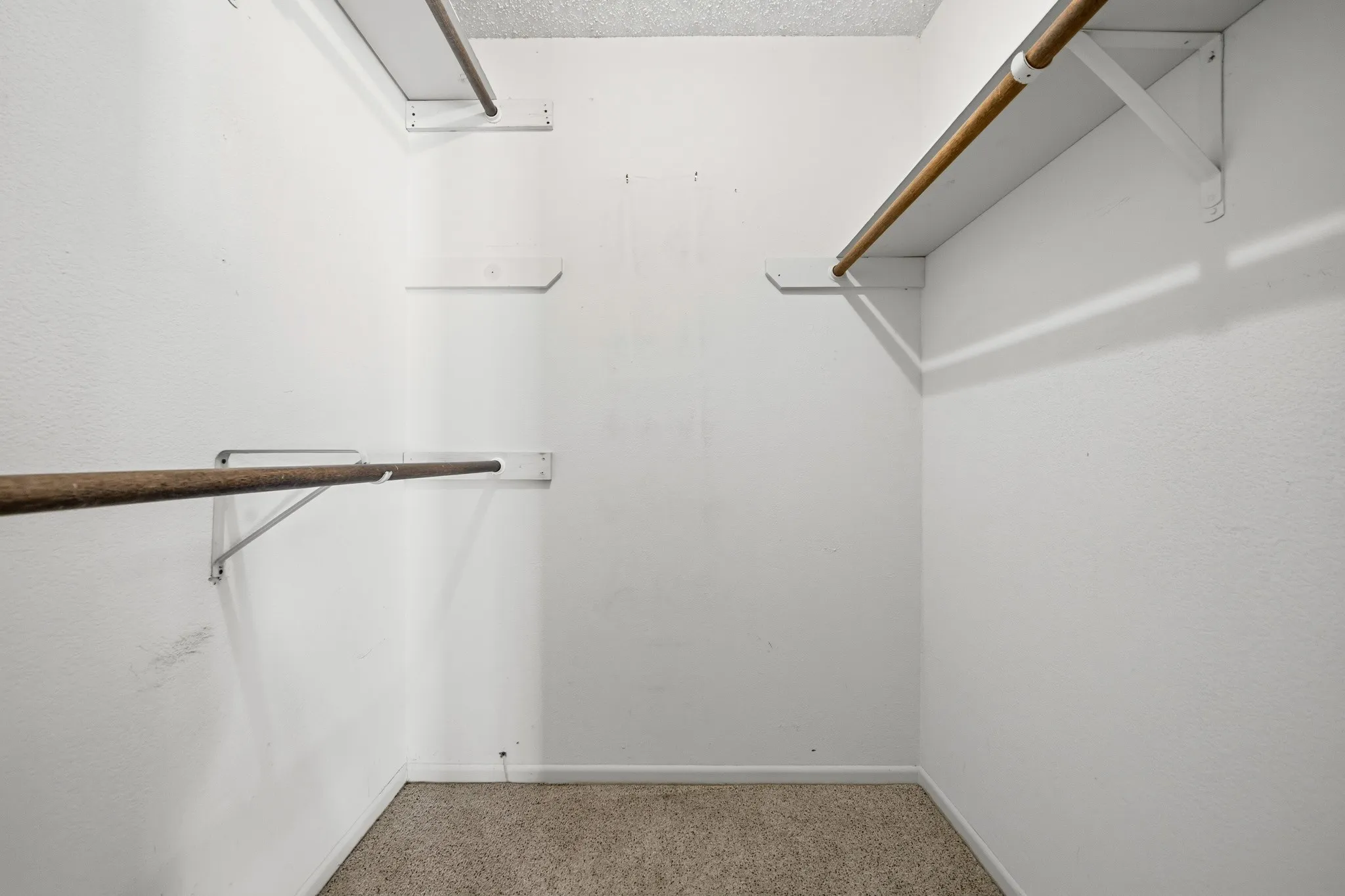 Single Family Residence For Sale in Mc Lennan County , 8565 Briargrove Drive, Woodway, Texas 76712, 3 Bedroom, 2 Bathroom, 2 Garage spaces, 1,891 Sqft, built in 1979, mls#21371585, Real Estate Agent in Woodway, Homes For Sale in Mc Lennan county, Homes For Sale in Woodway, Realtor in Woodway Texas, Real Estate Brokerage Independent Realty Texas, Luminita Cordes Realtor