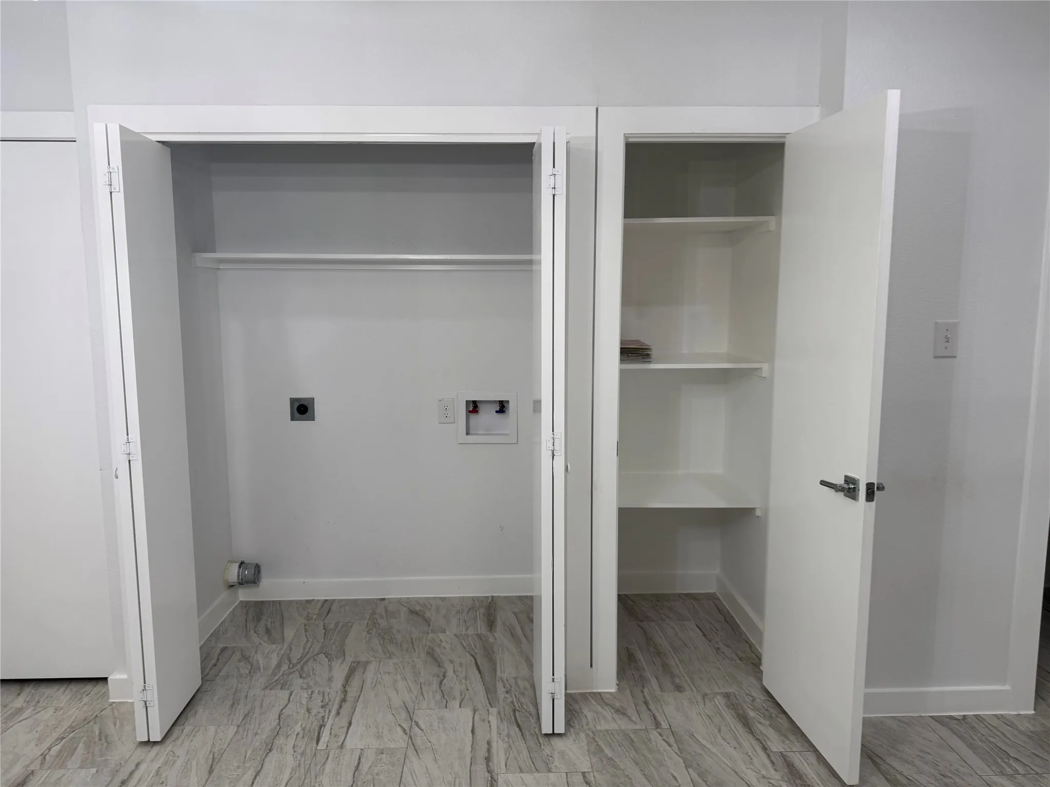 Townhouse For Rent in Ellis County , 1625 Cleaver Street, Waxahachie, Texas 75165, 3 Bedroom, 3 Bathroom, 1 Garage spaces, 1,610 Sqft, built in 2023, mls#21373544, Real Estate Agent in Waxahachie, Homes For Rent in Ellis county, Homes For Rent in Waxahachie, Realtor in Waxahachie Texas, Real Estate Brokerage Independent Realty Texas, Luminita Cordes Realtor