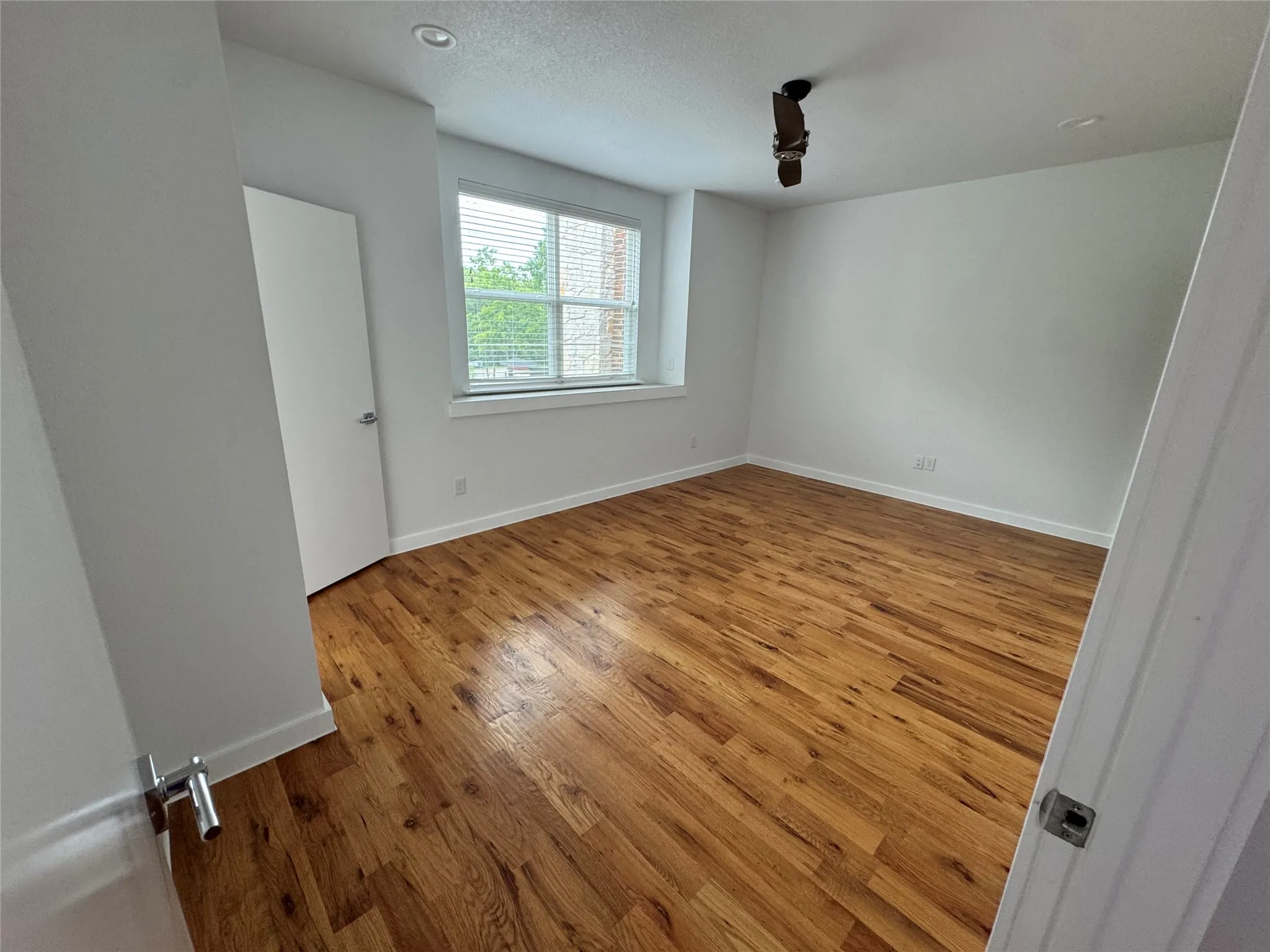 Townhouse For Rent in Ellis County , 1625 Cleaver Street, Waxahachie, Texas 75165, 3 Bedroom, 3 Bathroom, 1 Garage spaces, 1,610 Sqft, built in 2023, mls#21373544, Real Estate Agent in Waxahachie, Homes For Rent in Ellis county, Homes For Rent in Waxahachie, Realtor in Waxahachie Texas, Real Estate Brokerage Independent Realty Texas, Luminita Cordes Realtor
