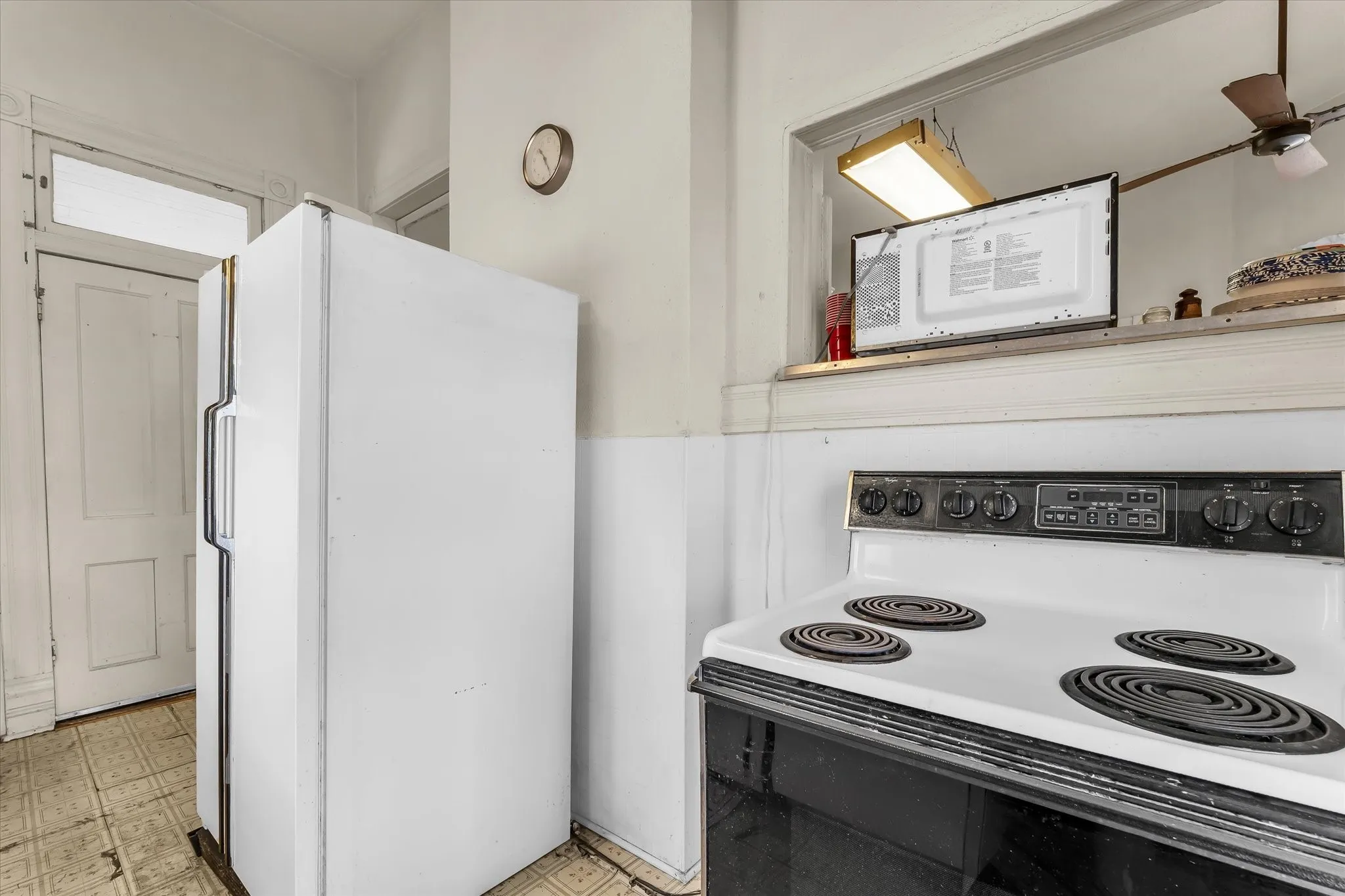 Single Family Residence For Sale in Mc Lennan County , 147 Illinois Avenue, China Spring, Texas 76633, 3 Bedroom, 1 Bathroom, Garage spaces, 1,481 Sqft, built in 1930, mls#21373508, Real Estate Agent in China Spring, Homes For Sale in Mc Lennan county, Homes For Sale in China Spring, Realtor in China Spring Texas, Real Estate Brokerage Independent Realty Texas, Luminita Cordes Realtor