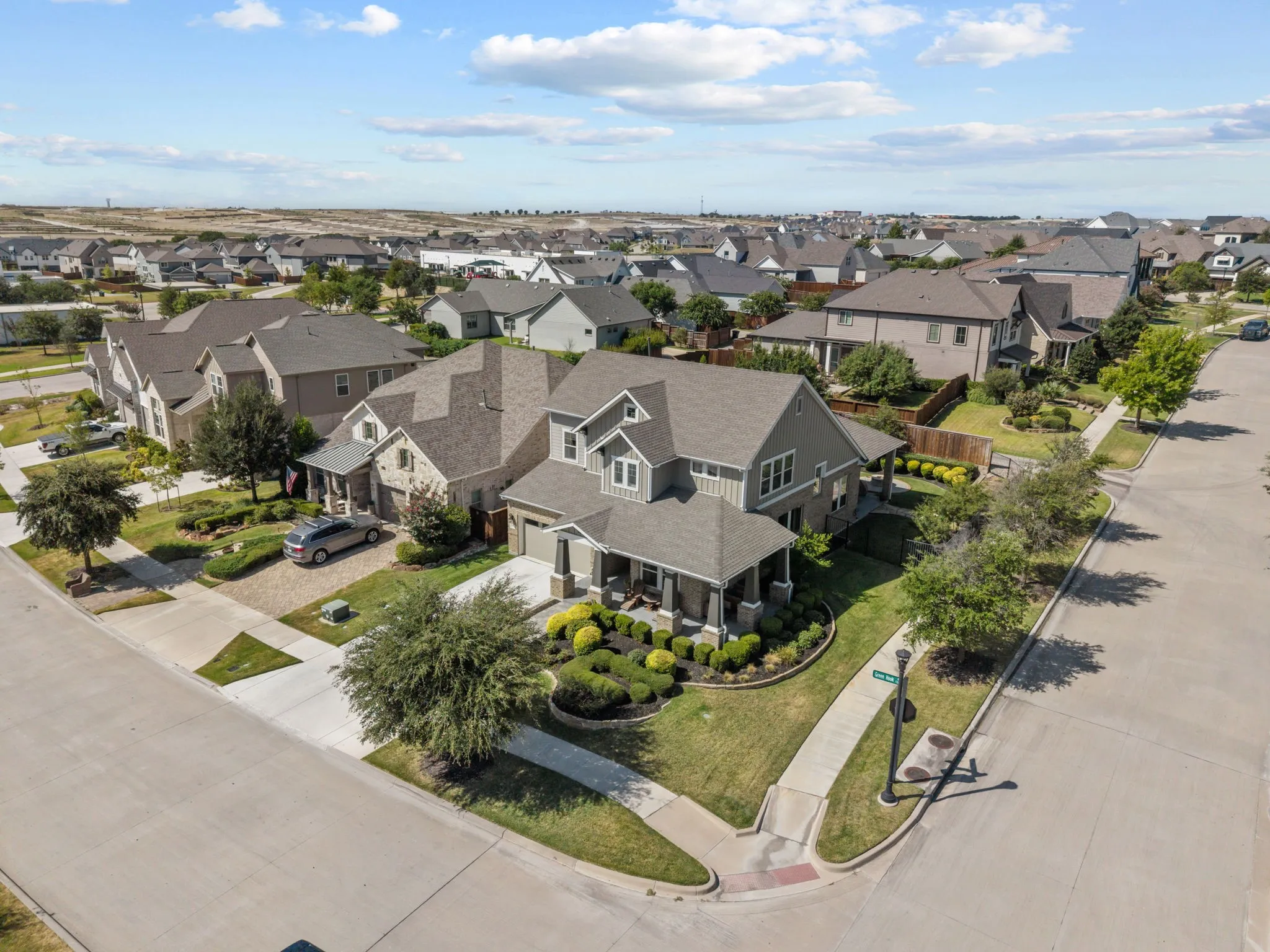 Single Family Residence For Sale in Parker County , 13713 Green Hook Road, Fort Worth, Texas 76008, 4 Bedroom, 3 Bathroom, 2 Garage spaces, 3,250 Sqft, built in 2017, mls#21371956, Real Estate Agent in Fort Worth, Homes For Sale in Parker county, Homes For Sale in Fort Worth, Realtor in Fort Worth Texas, Real Estate Brokerage Independent Realty Texas, Luminita Cordes Realtor