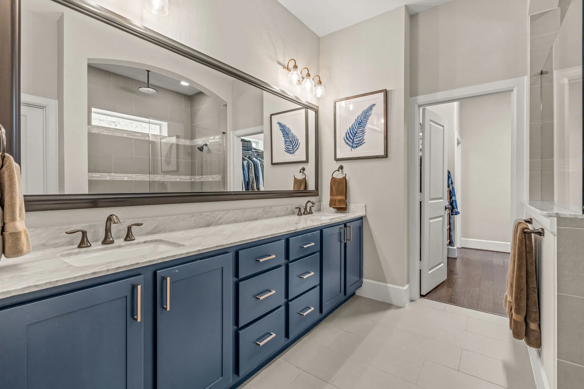 Single Family Residence For Sale in Parker County , 13713 Green Hook Road, Fort Worth, Texas 76008, 4 Bedroom, 3 Bathroom, 2 Garage spaces, 3,250 Sqft, built in 2017, mls#21371956, Real Estate Agent in Fort Worth, Homes For Sale in Parker county, Homes For Sale in Fort Worth, Realtor in Fort Worth Texas, Real Estate Brokerage Independent Realty Texas, Luminita Cordes Realtor