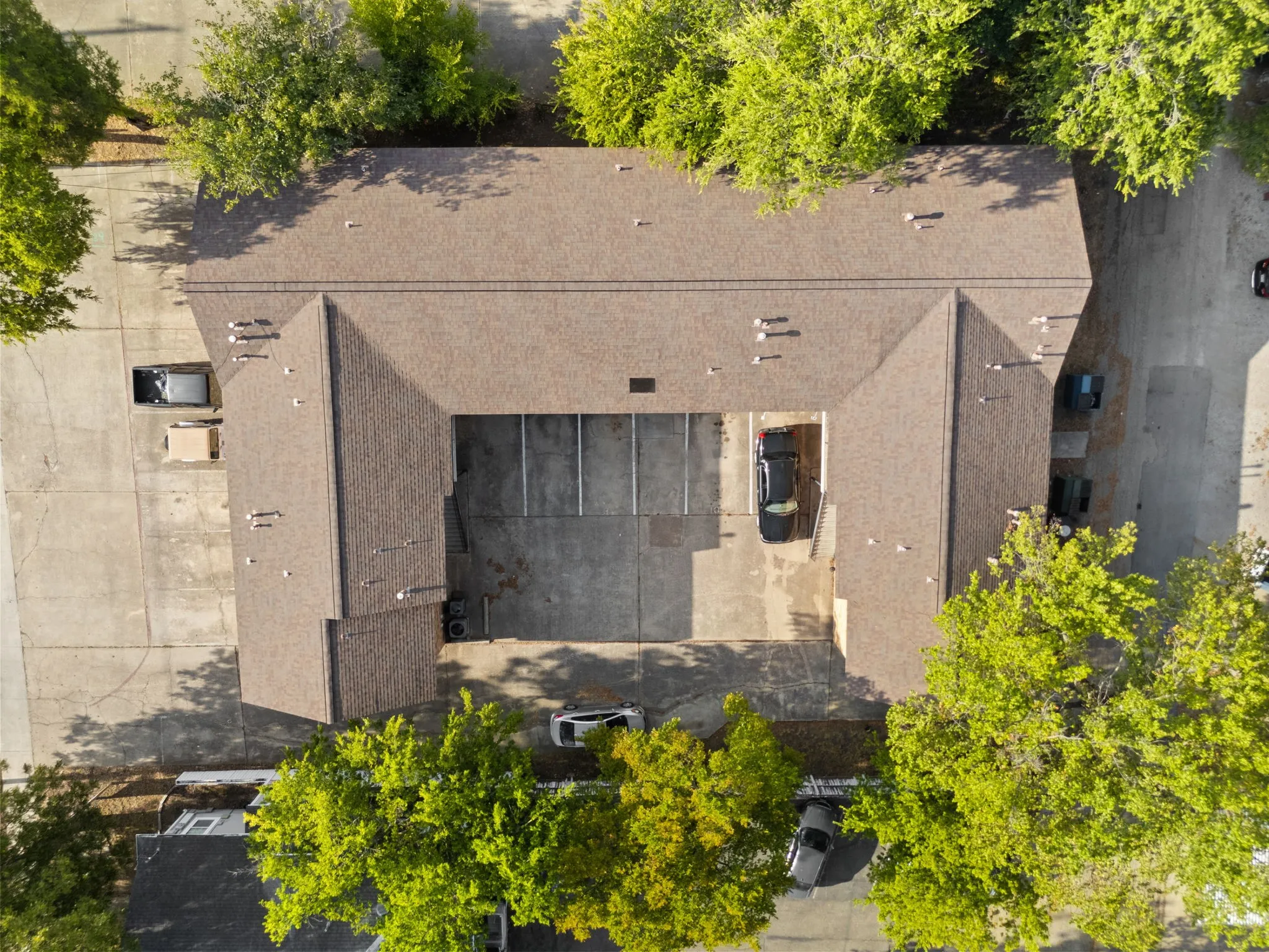 Single Family Residence For Rent in Denton County , 1108 N Elm Street 8, Denton, Texas 76201, 2 Bedroom, 2 Bathroom, Garage spaces, 850 Sqft, built in 1968, mls#21365963, Real Estate Agent in Denton, Homes For Rent in Denton county, Homes For Rent in Denton, Realtor in Denton Texas, Real Estate Brokerage Independent Realty Texas, Luminita Cordes Realtor