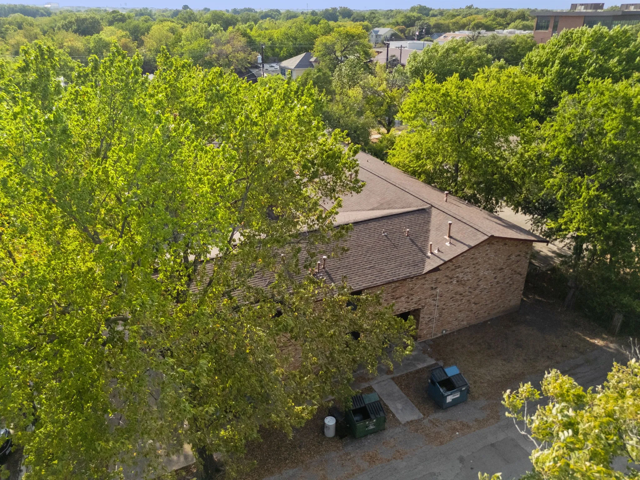 Single Family Residence For Rent in Denton County , 1108 N Elm Street 8, Denton, Texas 76201, 2 Bedroom, 2 Bathroom, Garage spaces, 850 Sqft, built in 1968, mls#21365963, Real Estate Agent in Denton, Homes For Rent in Denton county, Homes For Rent in Denton, Realtor in Denton Texas, Real Estate Brokerage Independent Realty Texas, Luminita Cordes Realtor