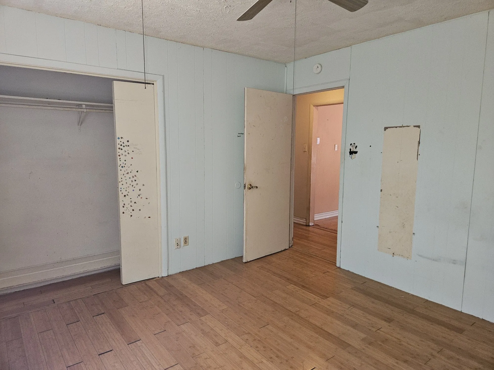Single Family Residence For Sale in Taylor County , 1473 Meadowbrook Drive, Abilene, Texas 79603, 3 Bedroom, 2 Bathroom, 2 Garage spaces, 1,867 Sqft, built in 1960, mls#21373560, Real Estate Agent in Abilene, Homes For Sale in Taylor county, Homes For Sale in Abilene, Realtor in Abilene Texas, Real Estate Brokerage Independent Realty Texas, Luminita Cordes Realtor