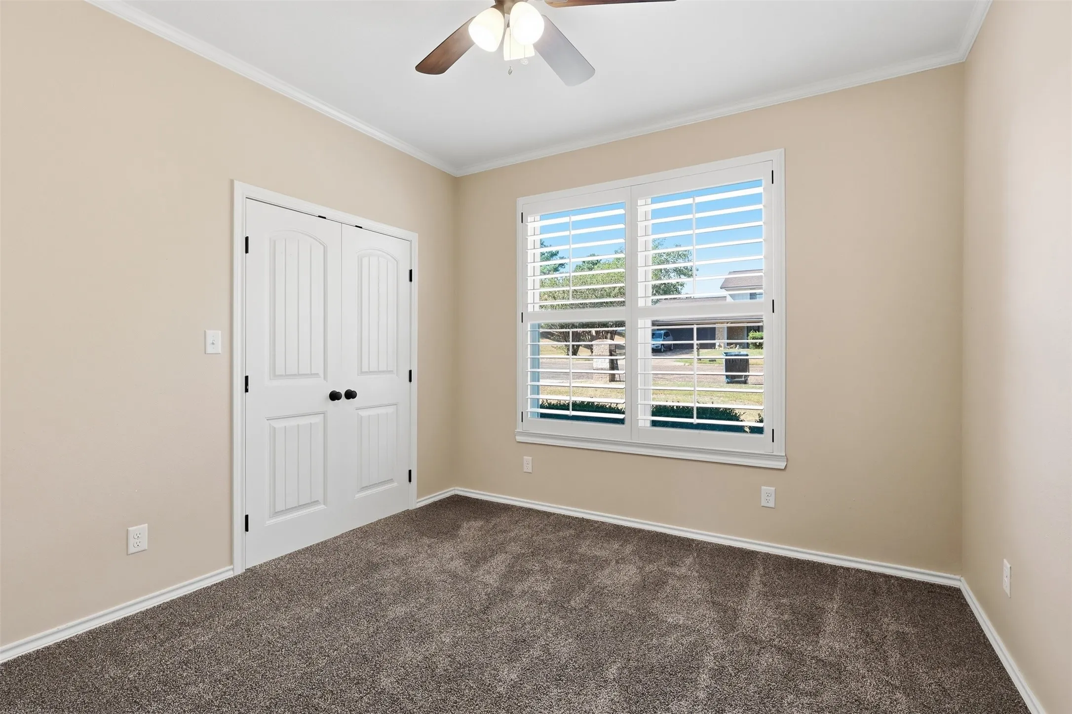 Single Family Residence For Sale in Titus County , 310 ROSEWOOD, Mt Pleasant, Texas 75455, 3 Bedroom, 3 Bathroom, 2 Garage spaces, 2,202 Sqft, built in 2018, mls#21373561, Real Estate Agent in Mt Pleasant, Homes For Sale in Titus county, Homes For Sale in Mt Pleasant, Realtor in Mt Pleasant Texas, Real Estate Brokerage Independent Realty Texas, Luminita Cordes Realtor